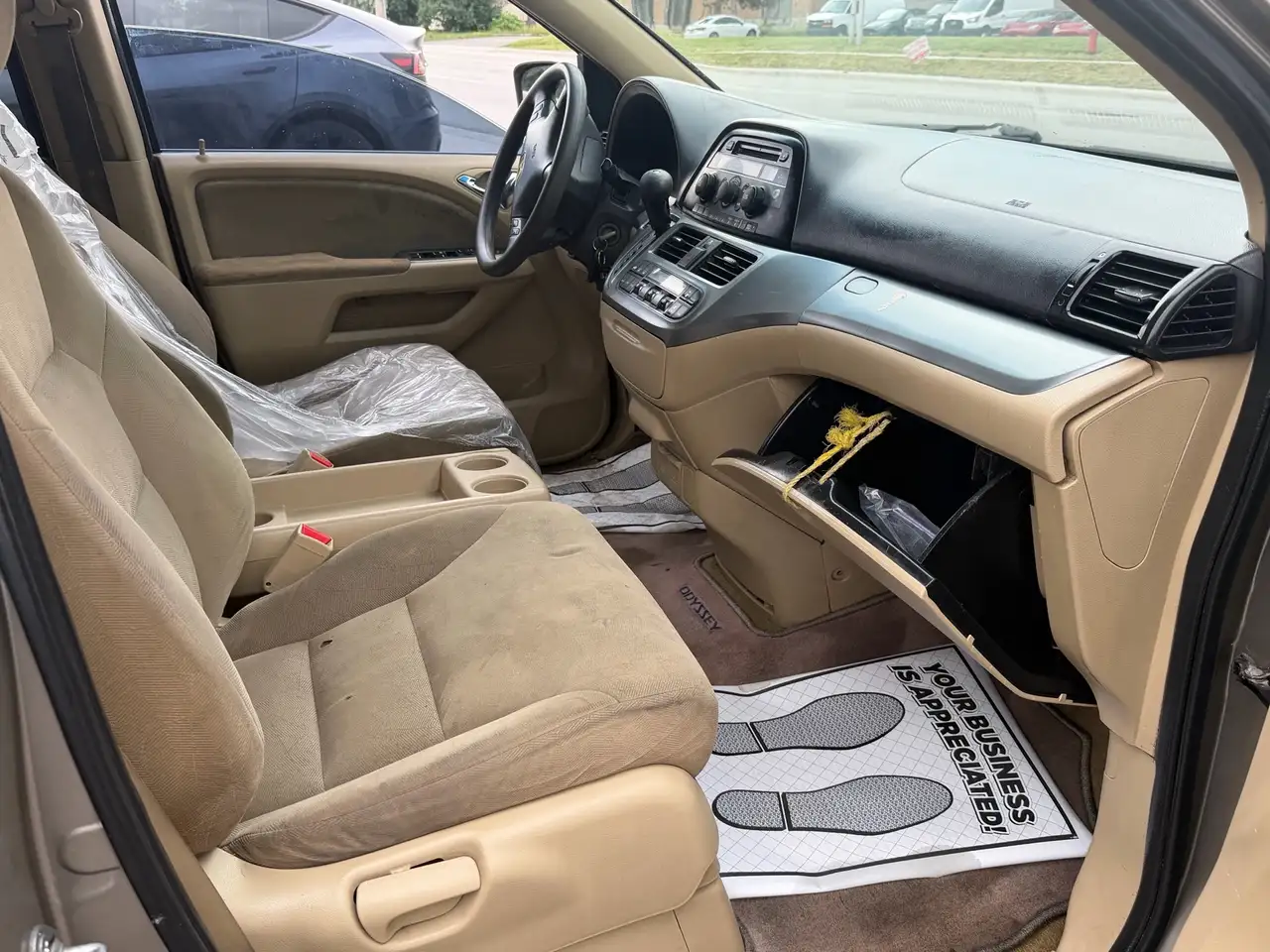Honda Odyssey снимка Honda Odyssey