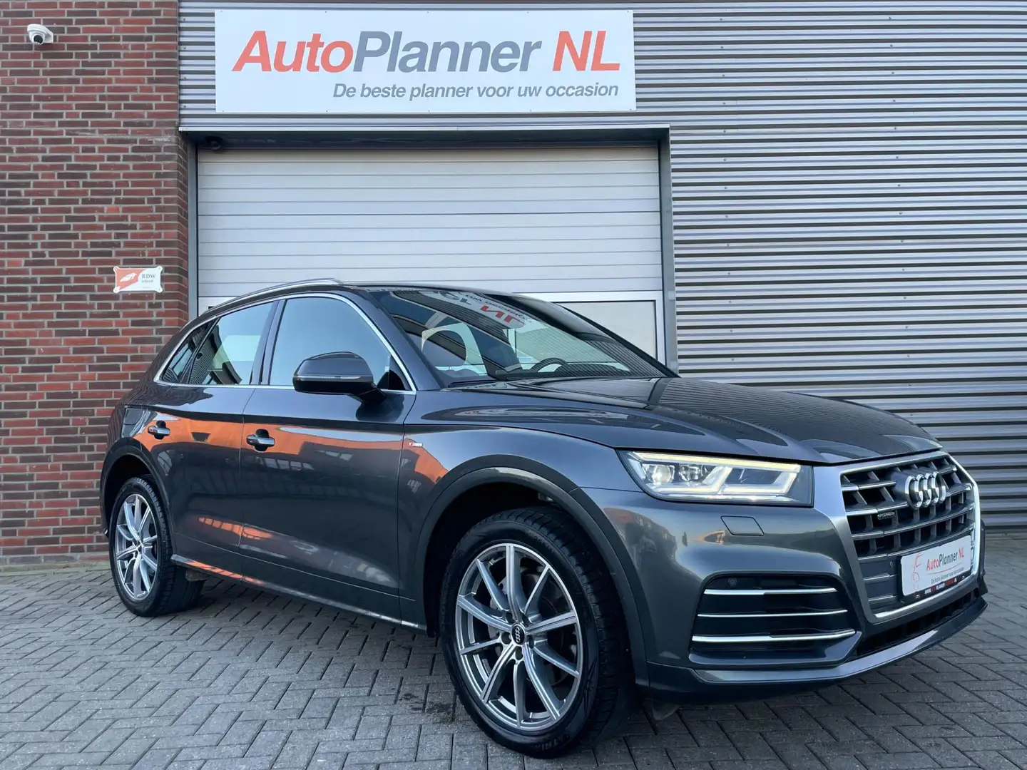 Audi Q5 2.0 TFSI Quattro! 2X S-line! Camera! Leder! Virtua Grijs - 1