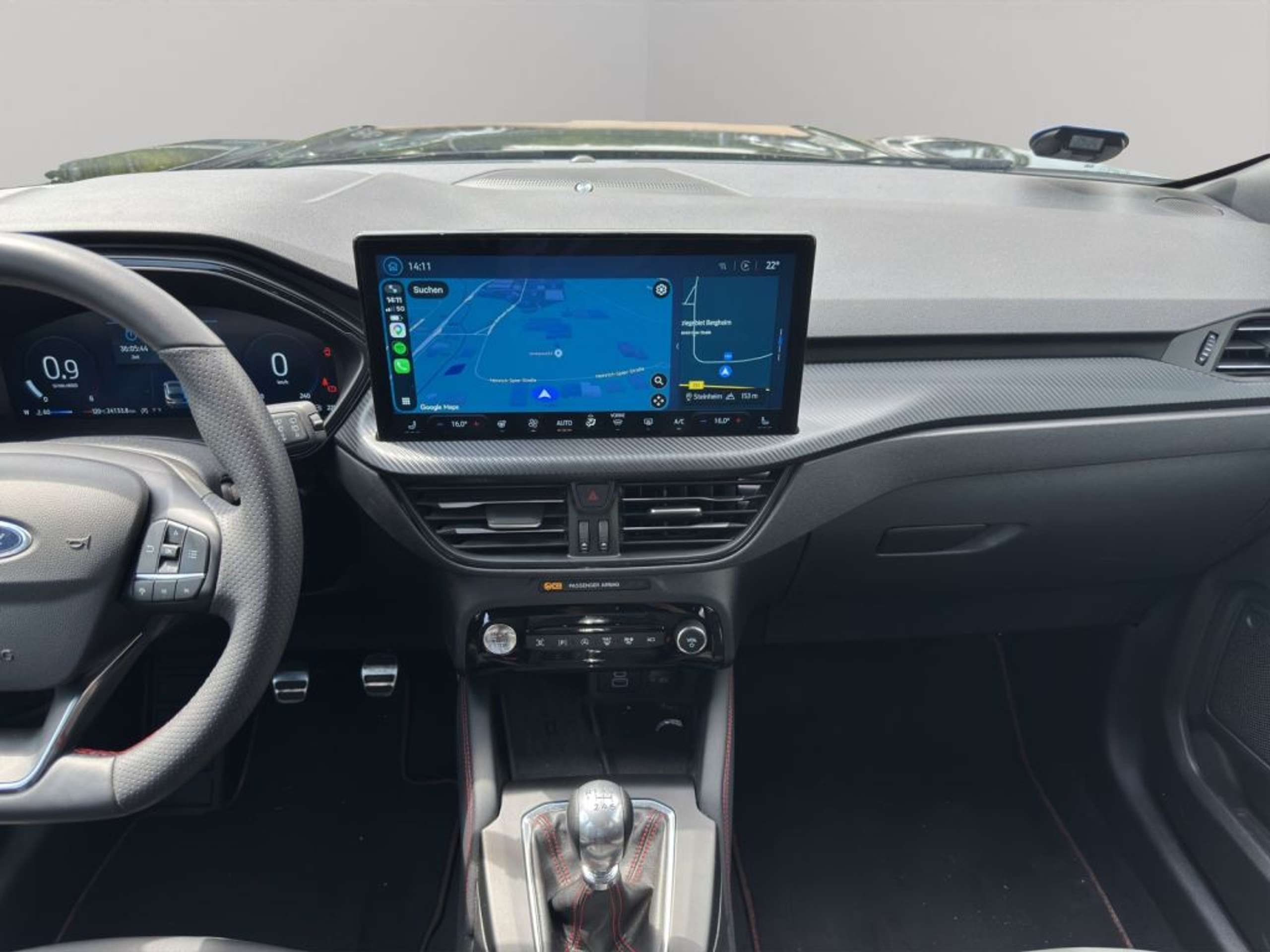 Fahrzeugabbildung Ford Kuga ST-LINE X 1.5 Ltr. 150 PS *AHK* 5 JAHRE FGS - mit KI generiert/bearbeitet