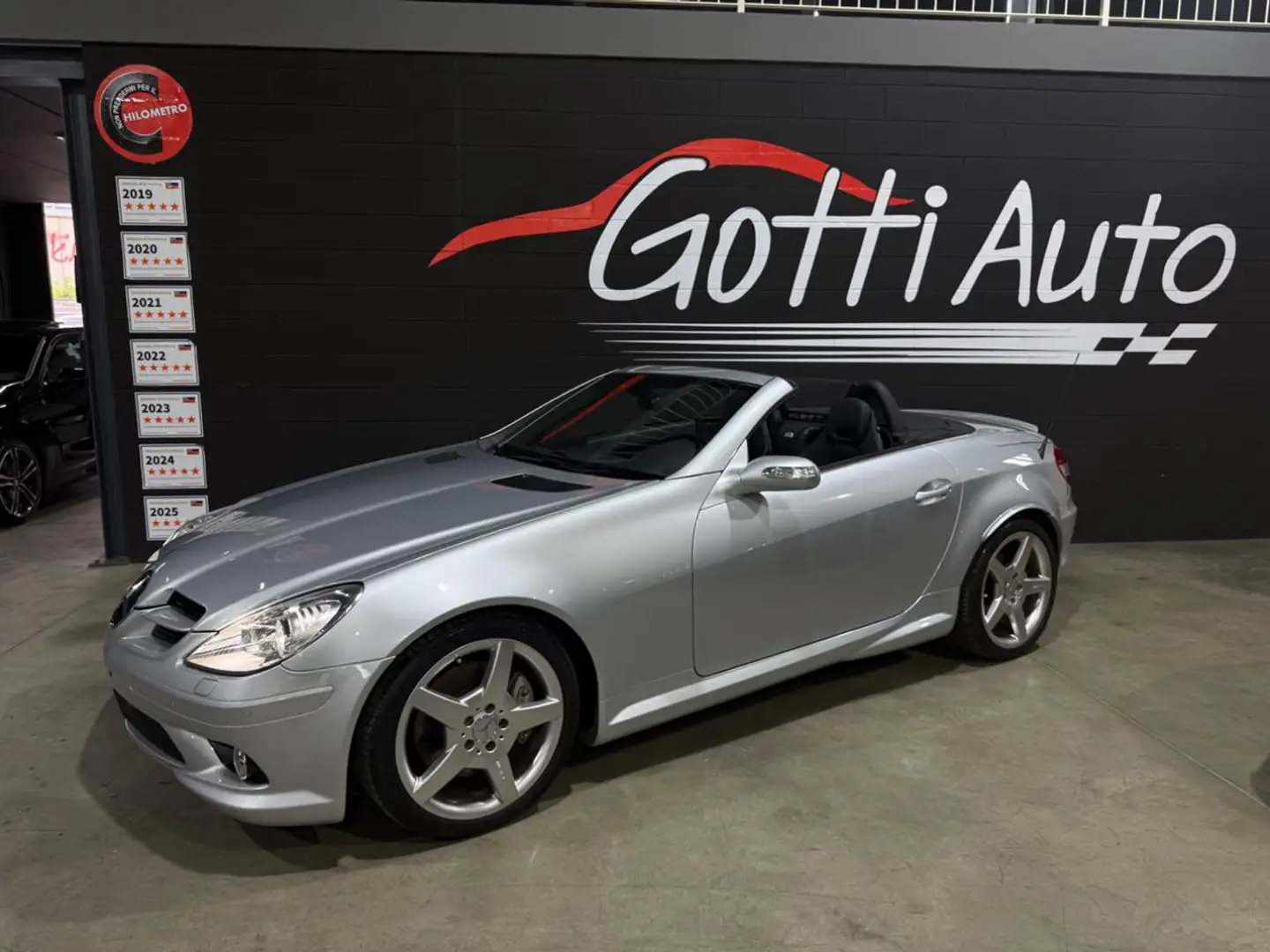 Mercedes-Benz SLK 350 AMG INTROVABILE 21900KM Argento - 2