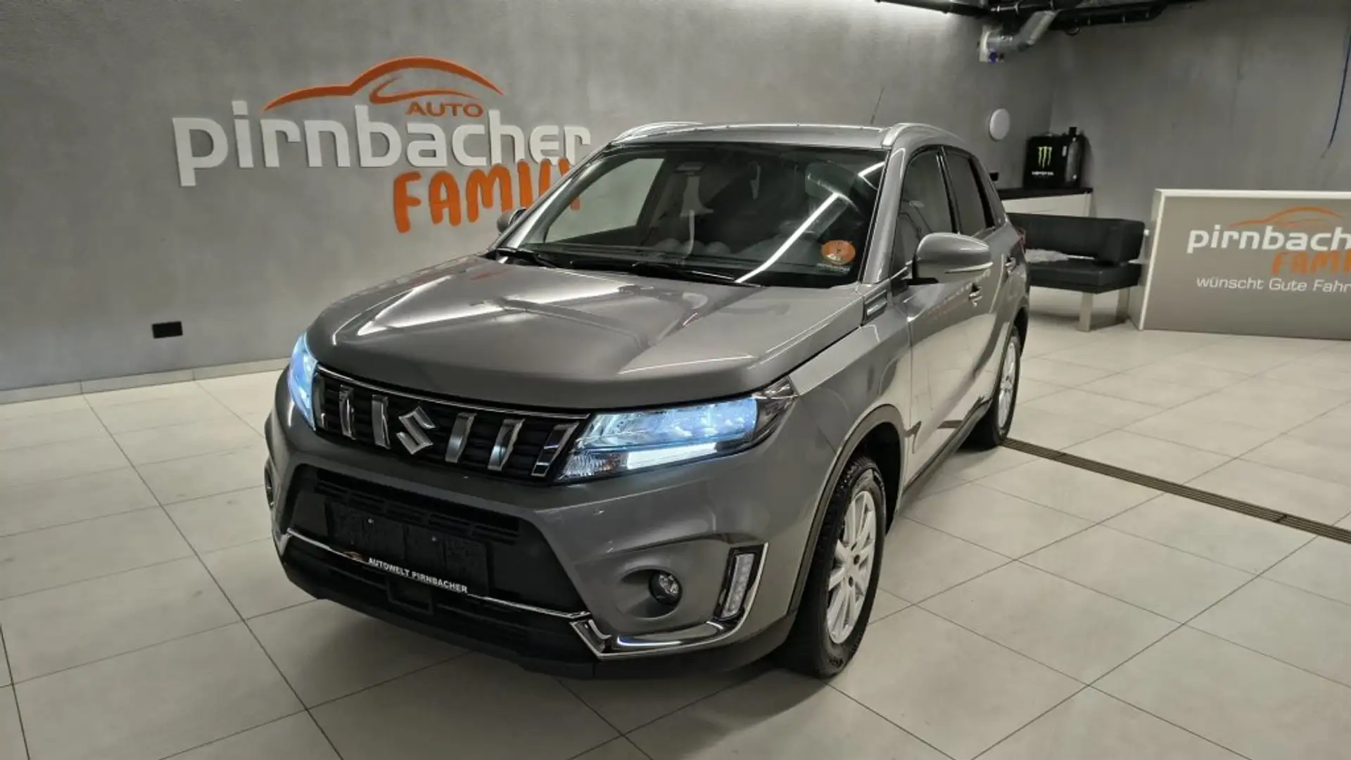 Suzuki S-Cross VITARA 1.4 HYBRID ALLGRIP flash Grau - 1