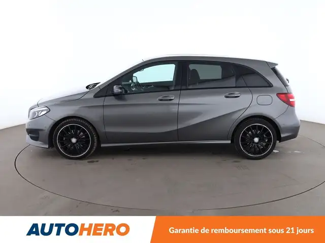 Mercedes-Benz B-Class view 3