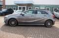 Mercedes-Benz A 180 Peak Edition AMG, Pano, LED Grau - thumbnail 3