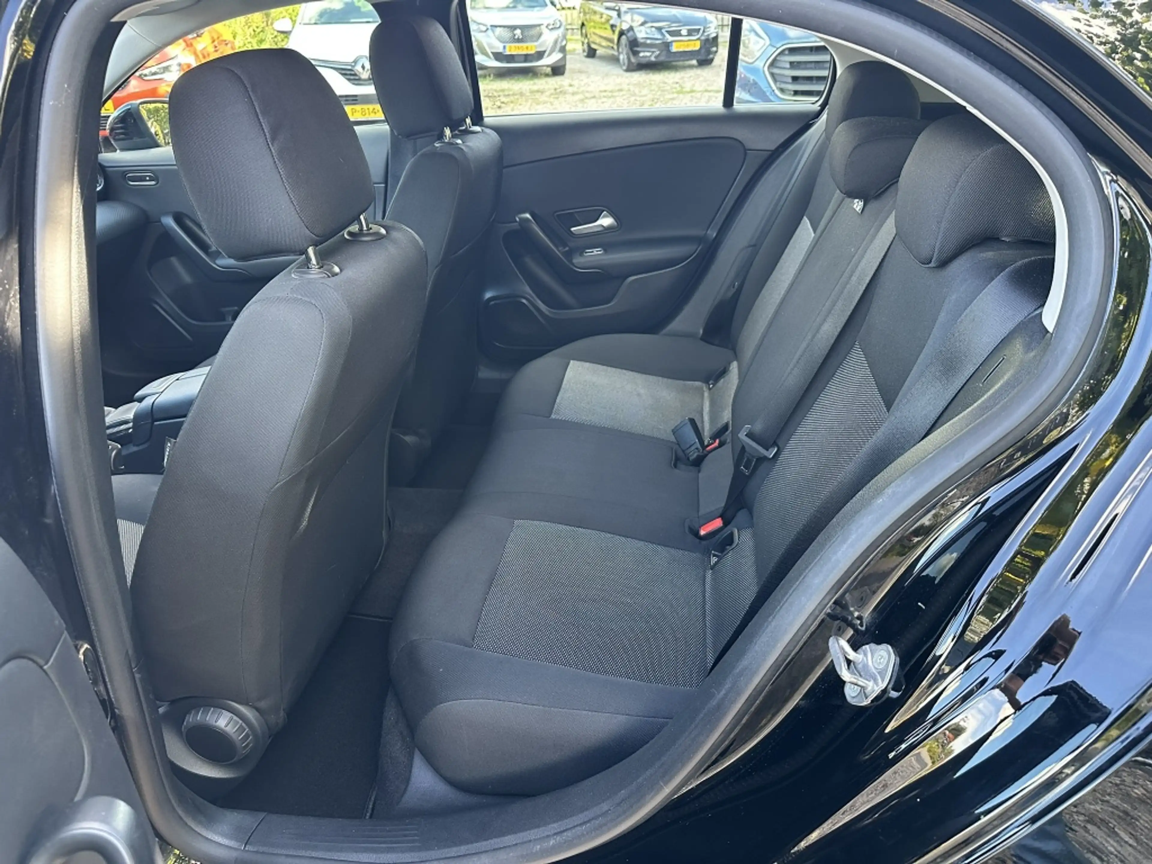 Mercedes-Benz A 180 Clima/Cruise/Stoelverwarming — photo 22