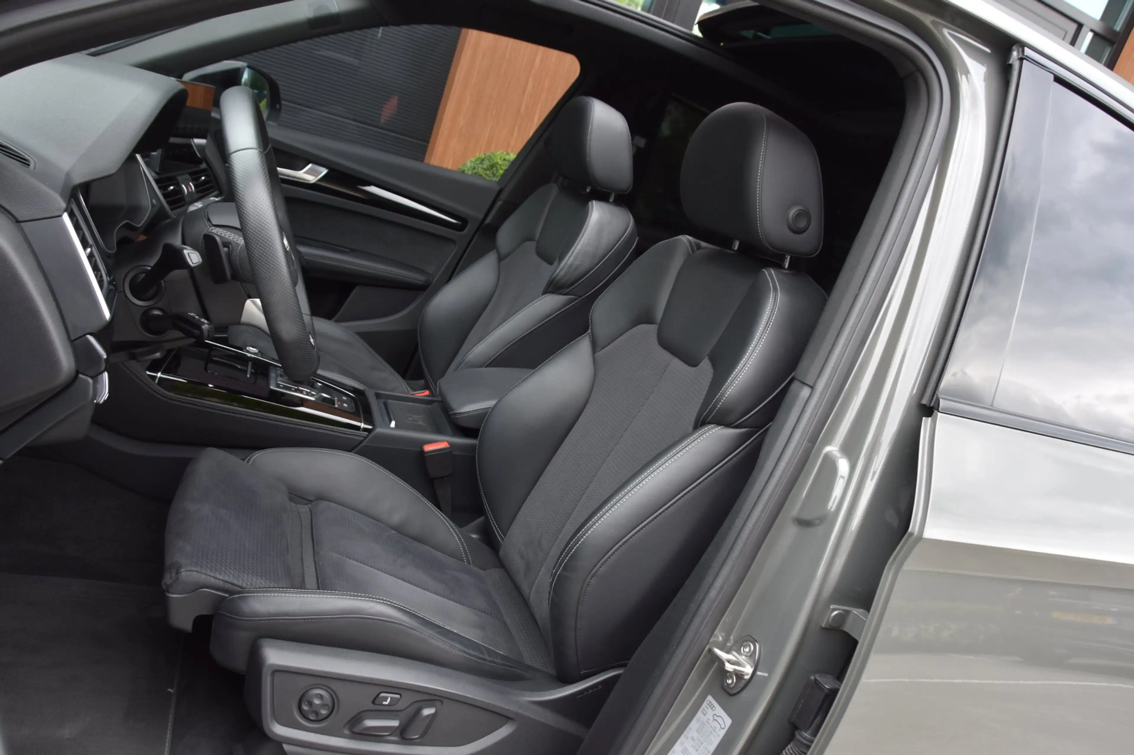 Audi Q5 Sportback 50 TFSI e S edition SQ5 Style PANO|LUCHT — photo 26