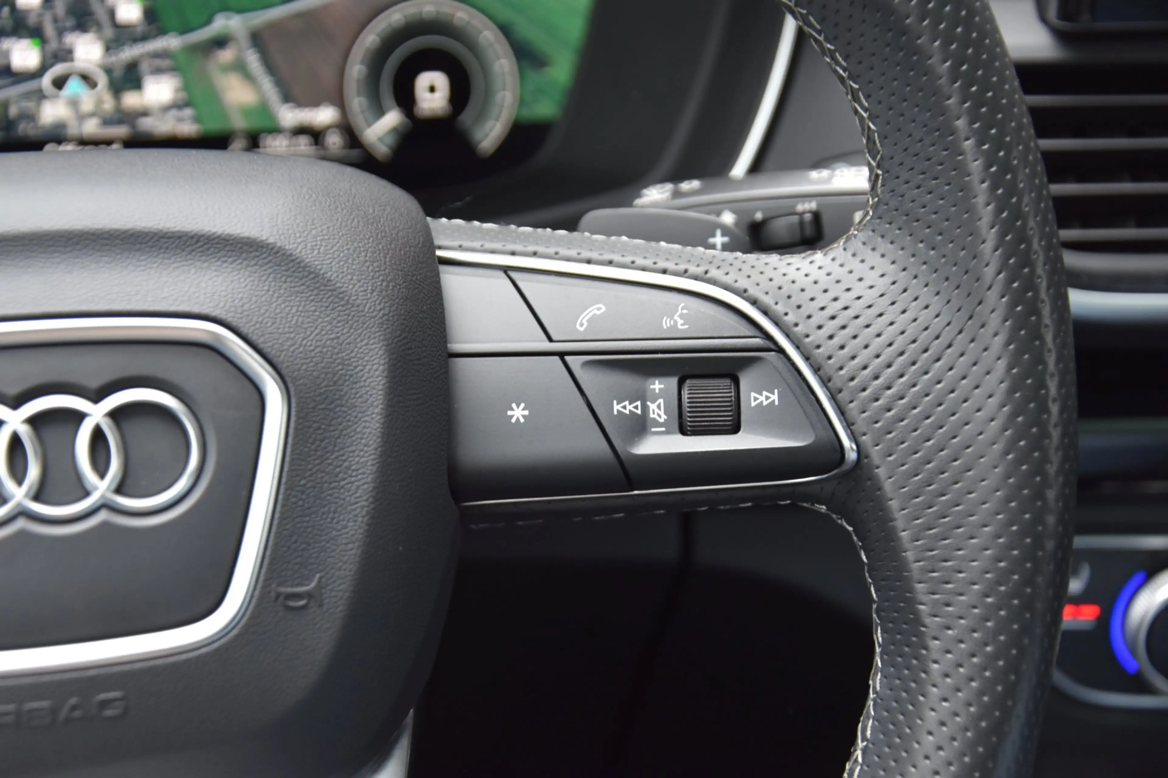 Audi Q5 Sportback 50 TFSI e S edition SQ5 Style PANO|LUCHT — photo 32