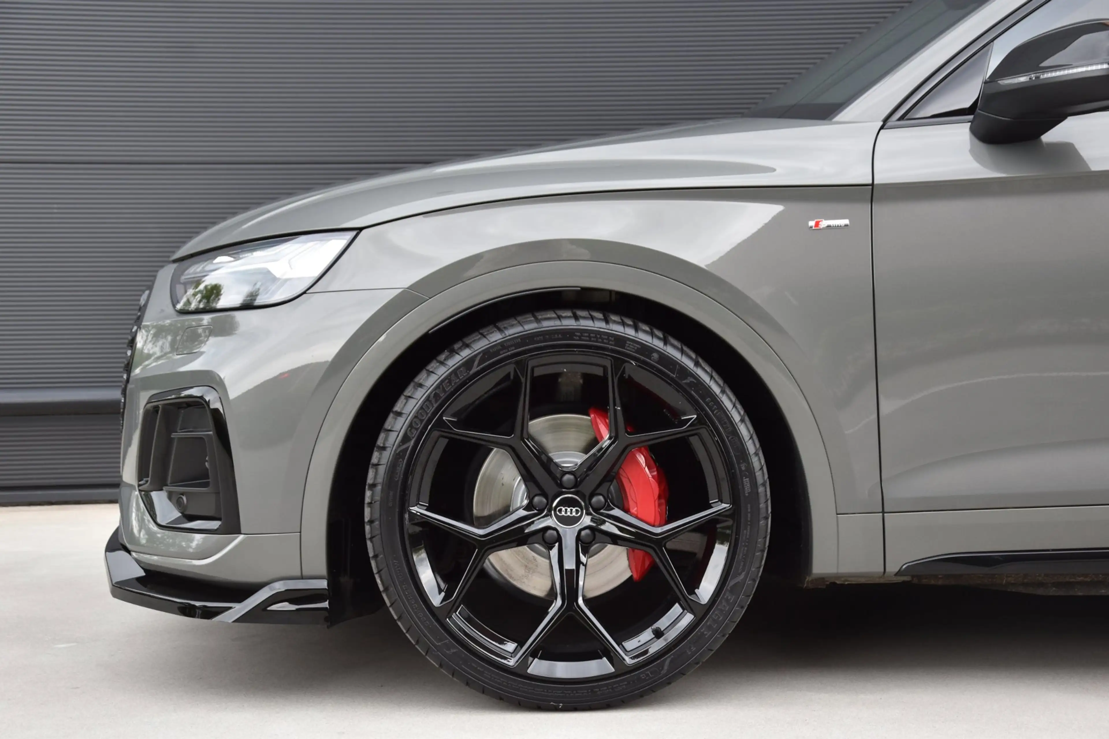 Audi Q5 Sportback 50 TFSI e S edition SQ5 Style PANO|LUCHT — photo 4