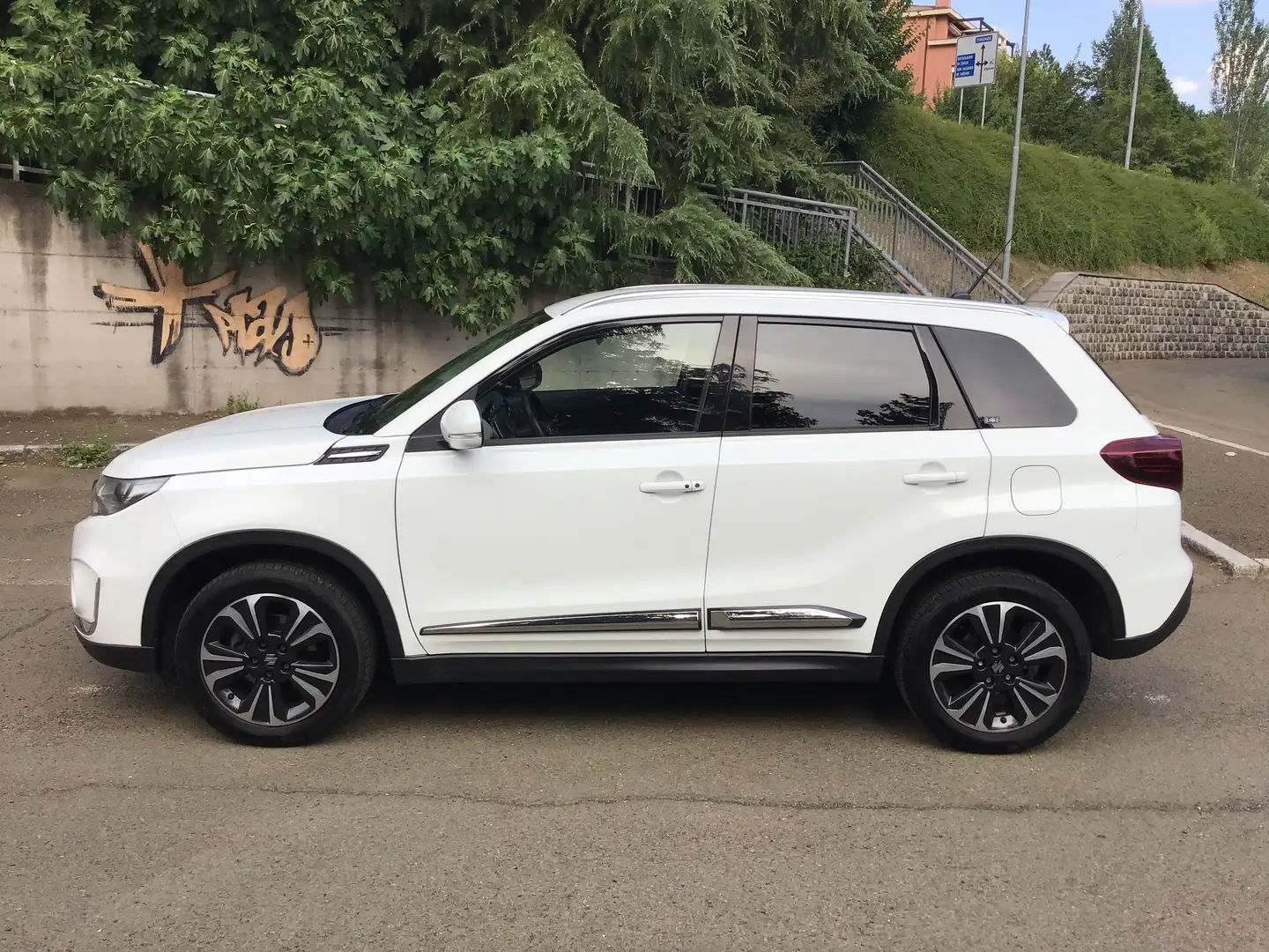 Suzuki Vitara 1.4h Top 4wd allgrip  UNICO PROPRIETARIO Bianco - 2