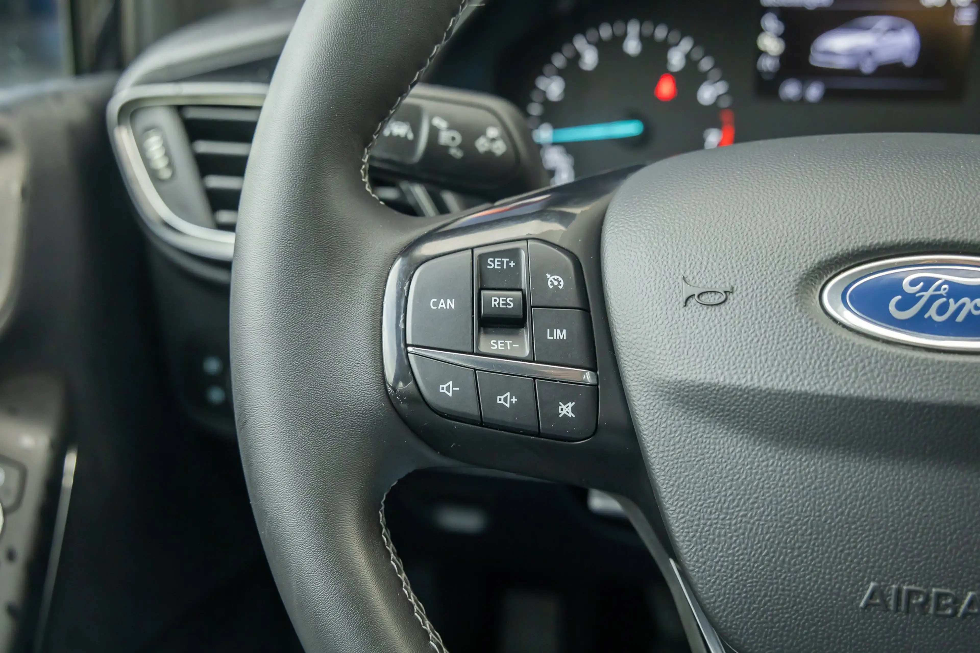 Ford Fiesta 1.0 EcoBoost Titanium | Apple Carplay/Android Auto — photo 18