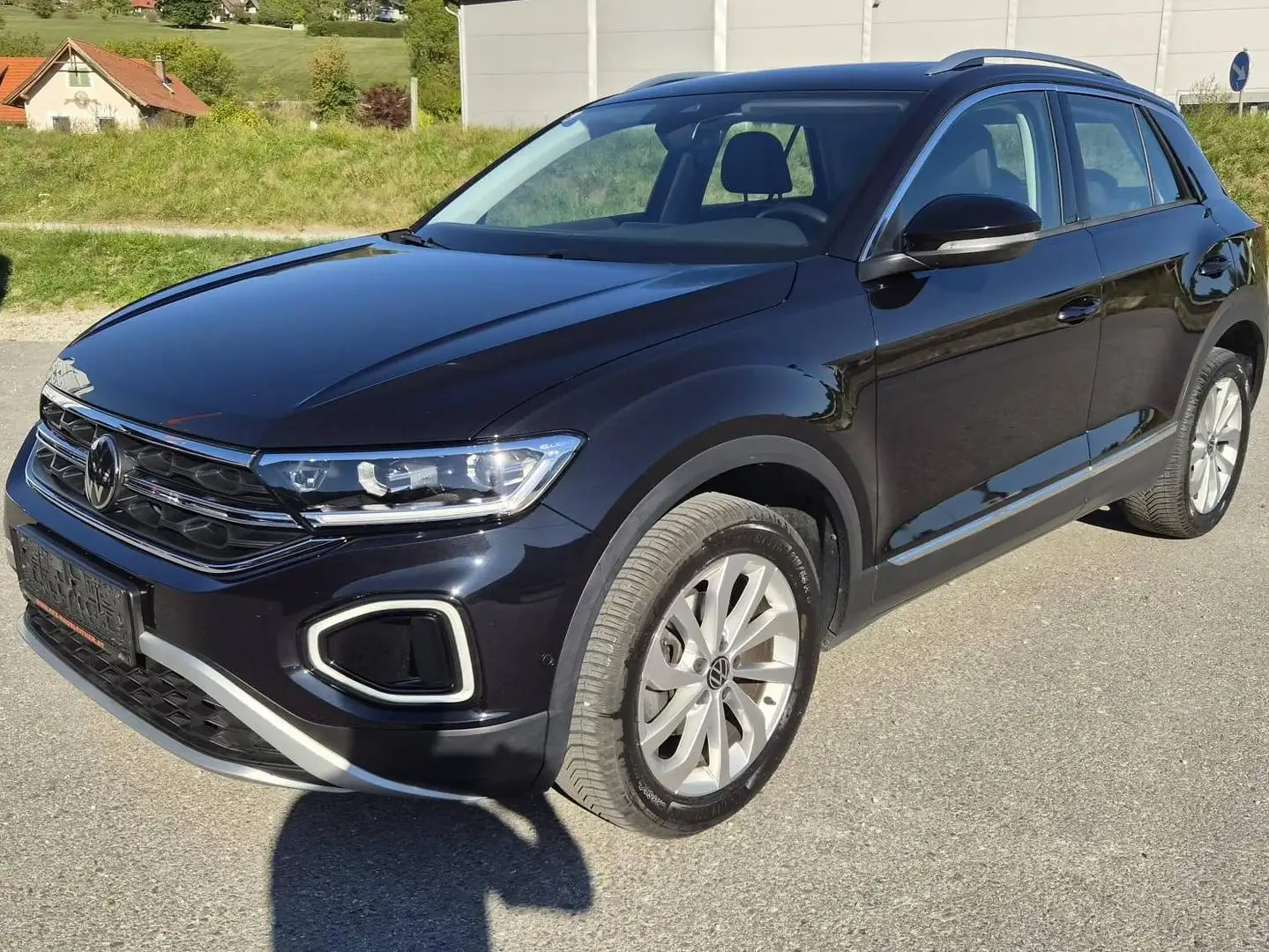 Volkswagen T-Roc 1,0 TSI Schwarz - 2