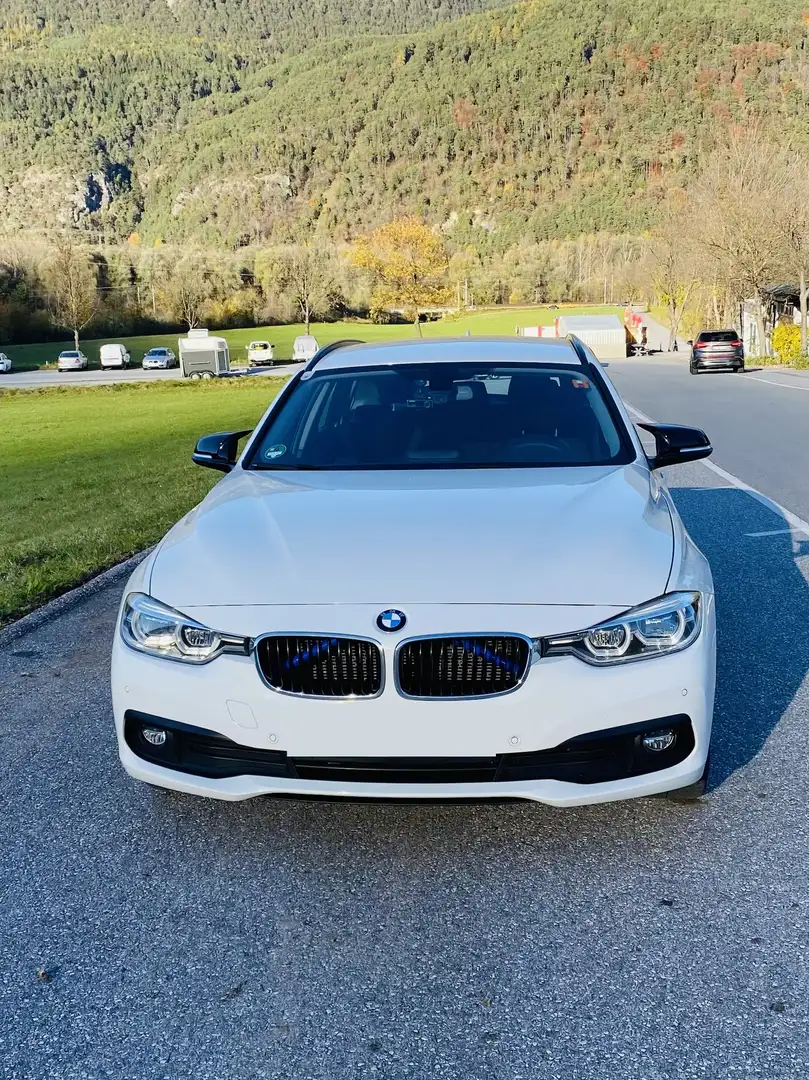BMW 318 318d Touring Aut. Advantage - 1
