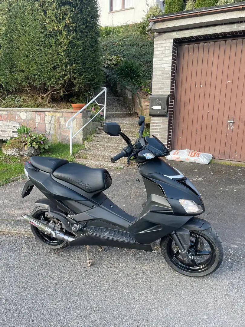 Aprilia SR 50 Schwarz - 1