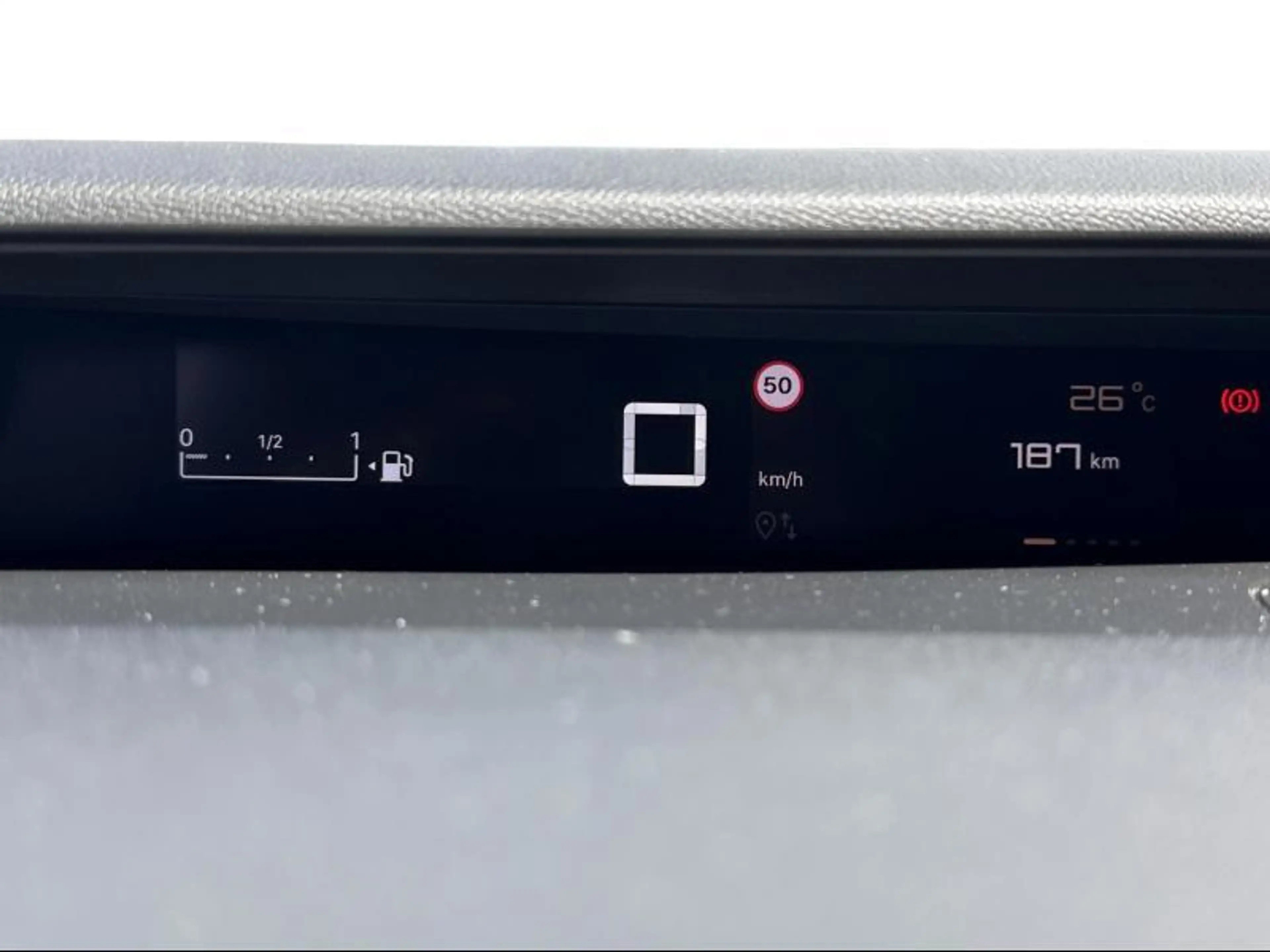 Citroen C3 Aircross Turbo 100 Manual PLUS — photo 11