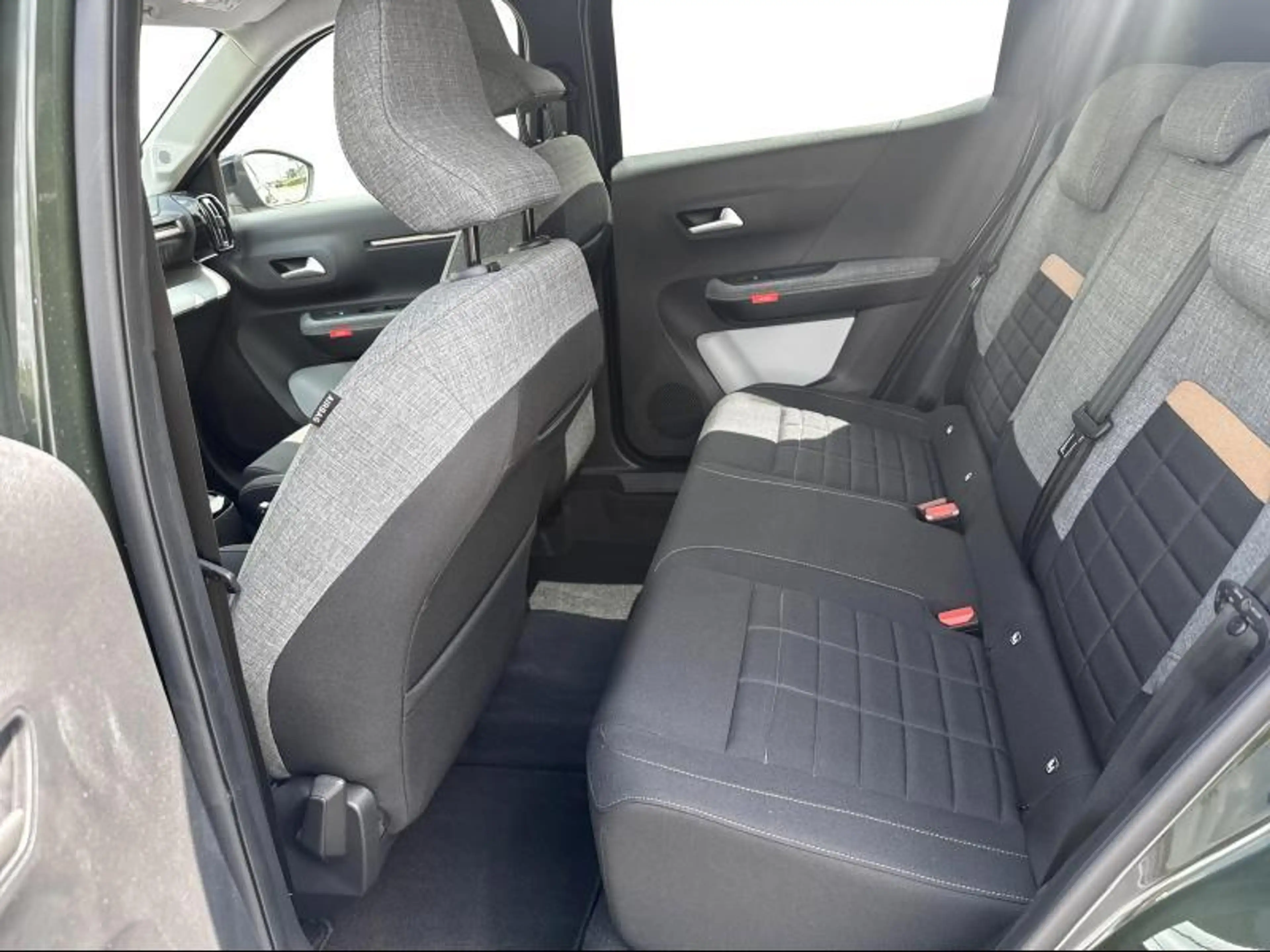 Citroen C3 Aircross Turbo 100 Manual PLUS — photo 9