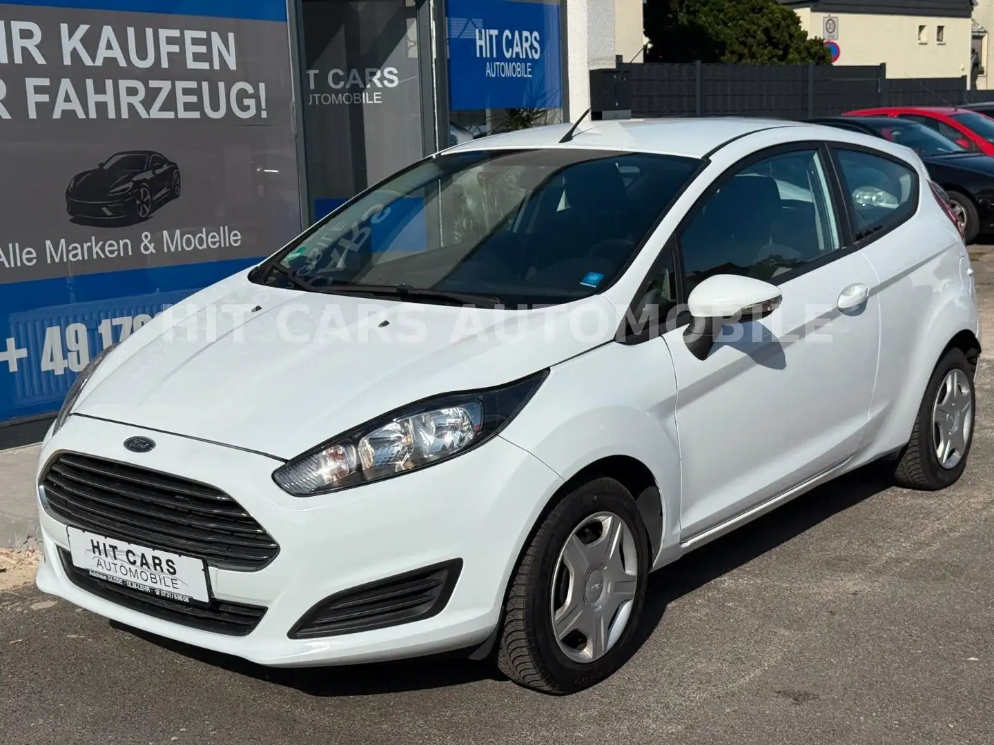 Ford Fiesta Titanium Weiß - 1