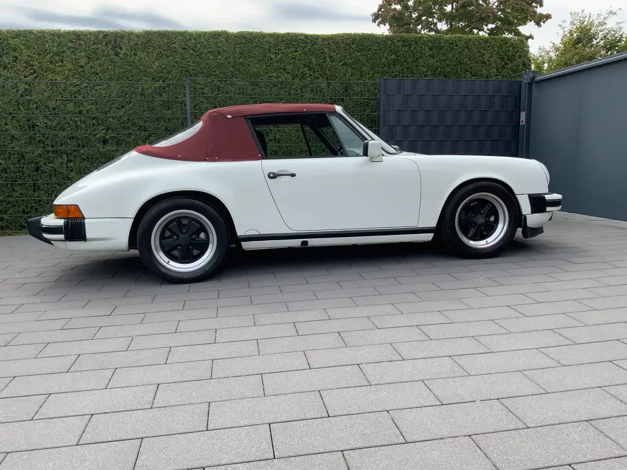 Porsche 911 Carrera Cabriolet, foto 1