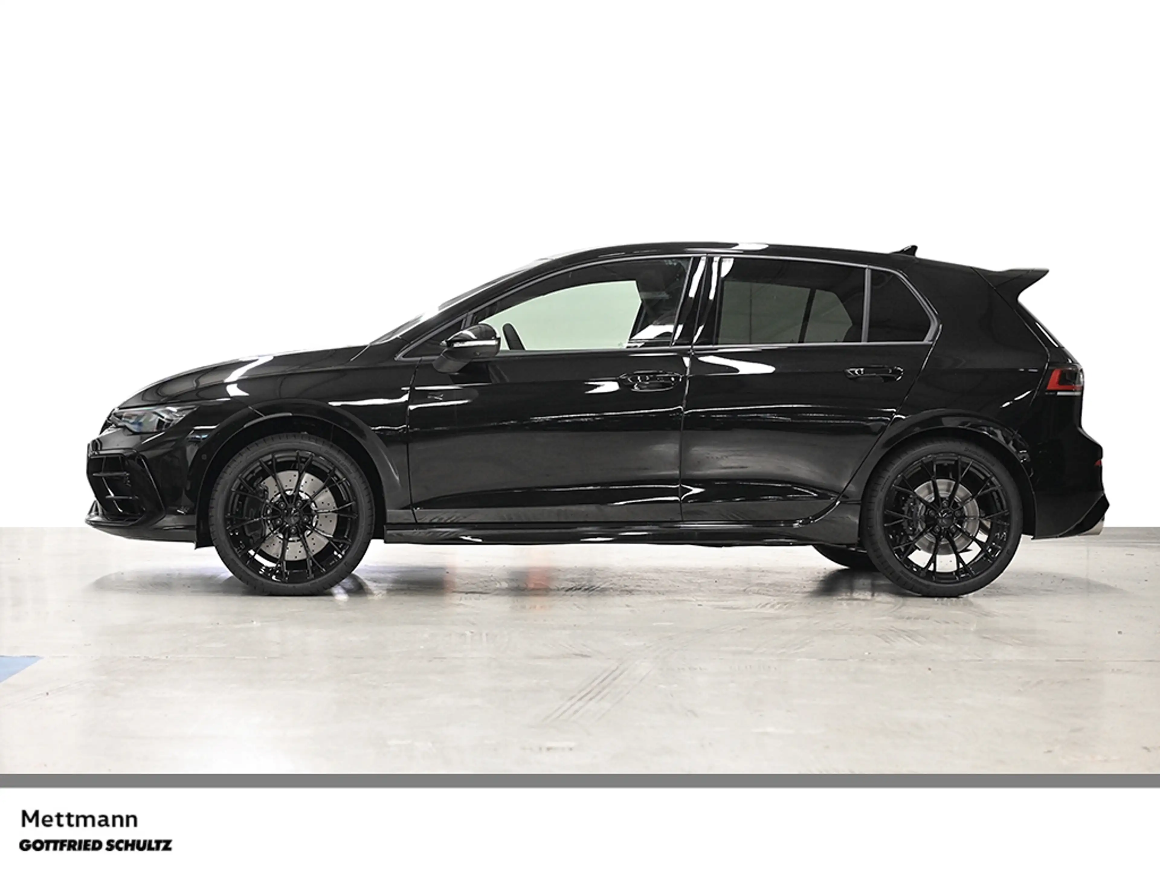 Volkswagen Golf R 2.0 TSI DSG IQ BLACK AKRAPO H&K PANO AREA HUD — photo 3