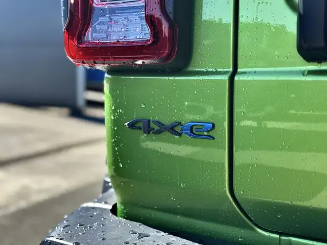 Jeep Wrangler view 6