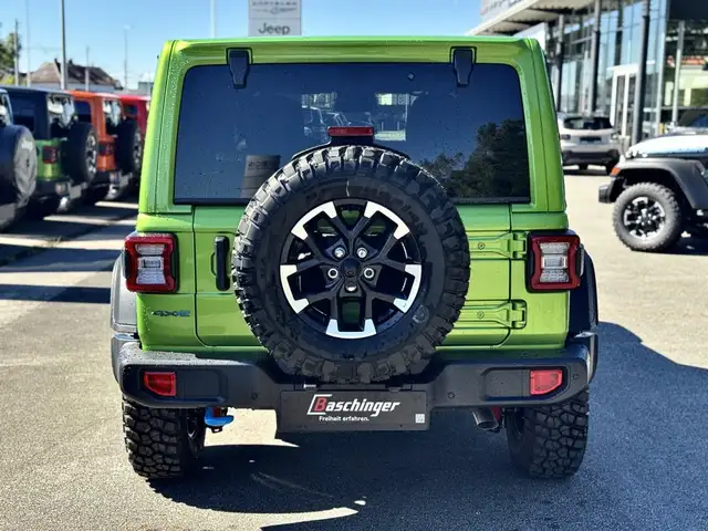 Jeep Wrangler view 5