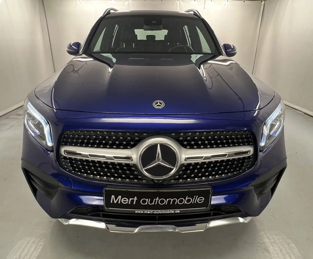 Mercedes-Benz GLB 220 d*4M*AMG*7SITZ*PANO*AHK*SPUR* Bleu - 2
