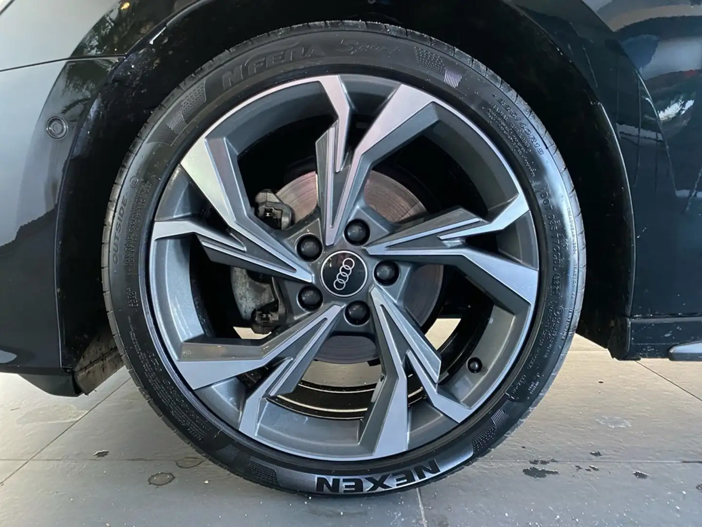 Audi A3 Limousine 35 TFSI S line AKTION+HUD+SONOS+AHK Schwarz - 2