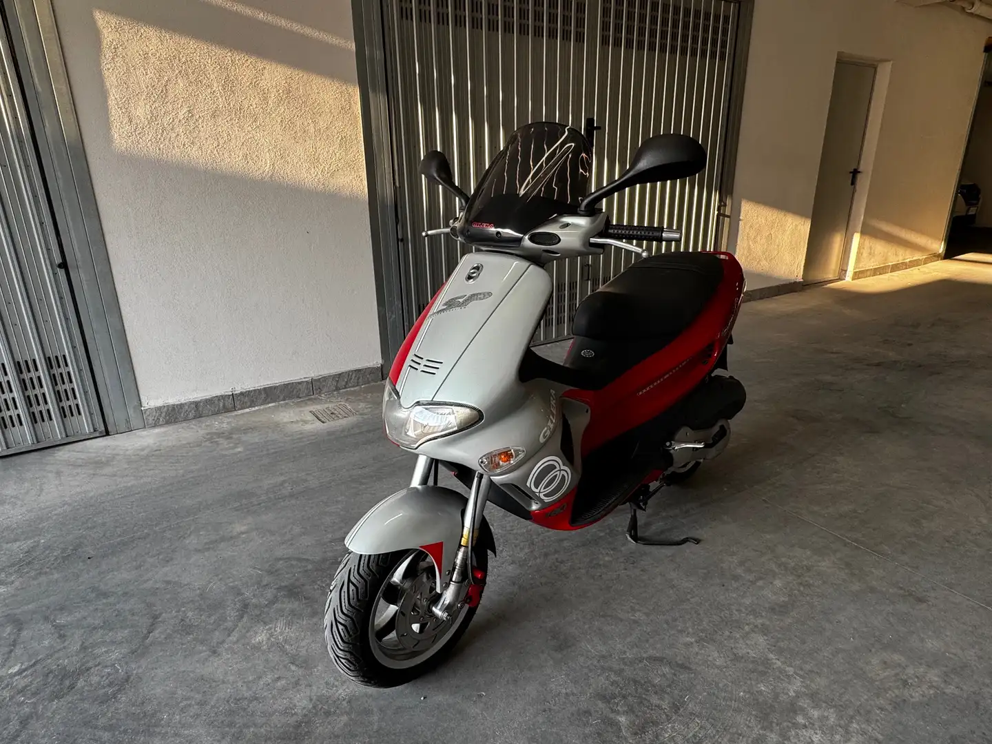 Gilera Runner 180 Sp Roşu - 1