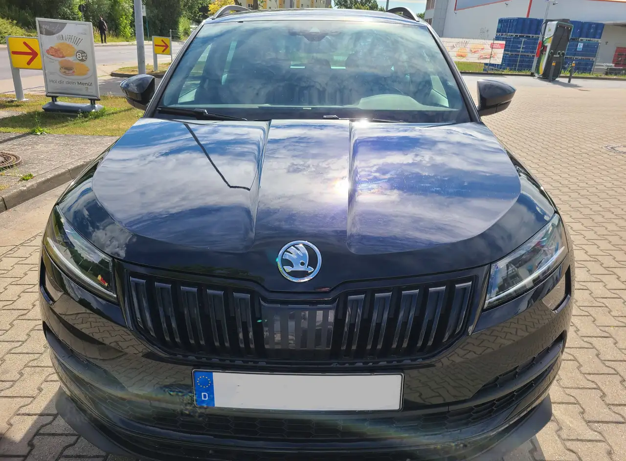 Skoda Karoq Karoq 1.5 TSI ACT DSG Sportline — photo 1 of 14