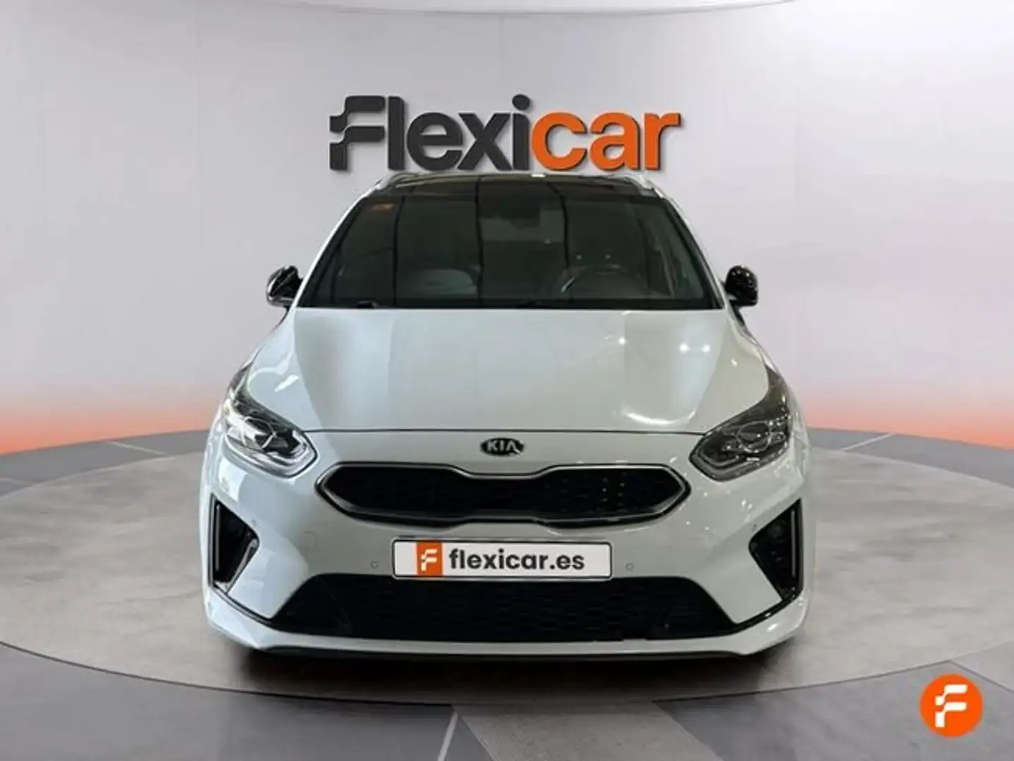 Kia Tourer 1.0 T-GDi 88kW (120CV) GT Line Blanco - 2