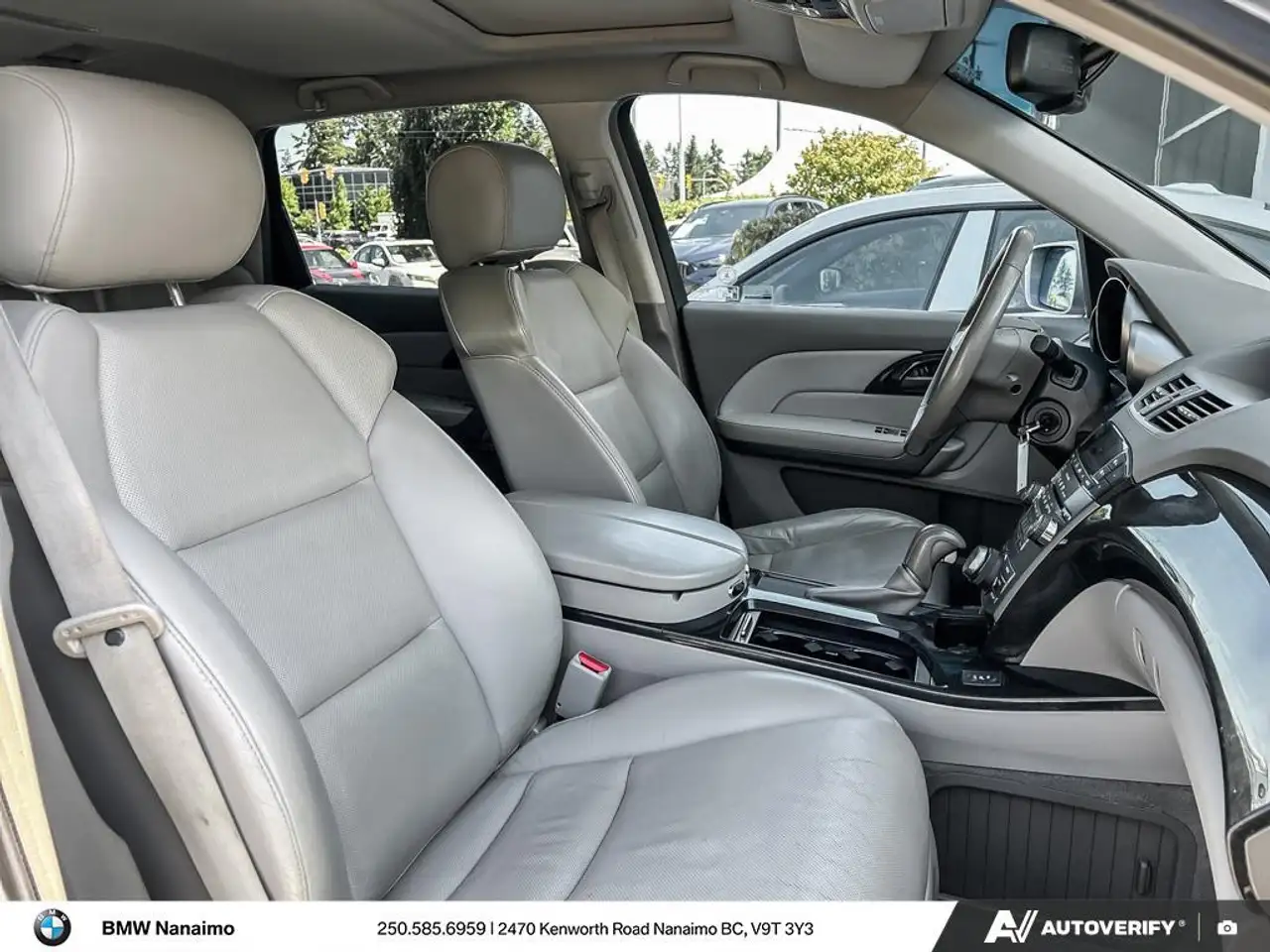 Acura MDX снимка Acura MDX