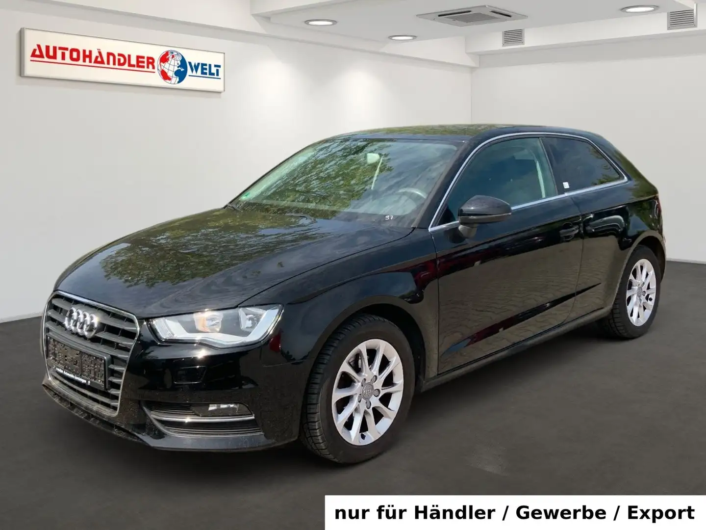 Audi A3 1.4 TFSI Attraction Noir - 1