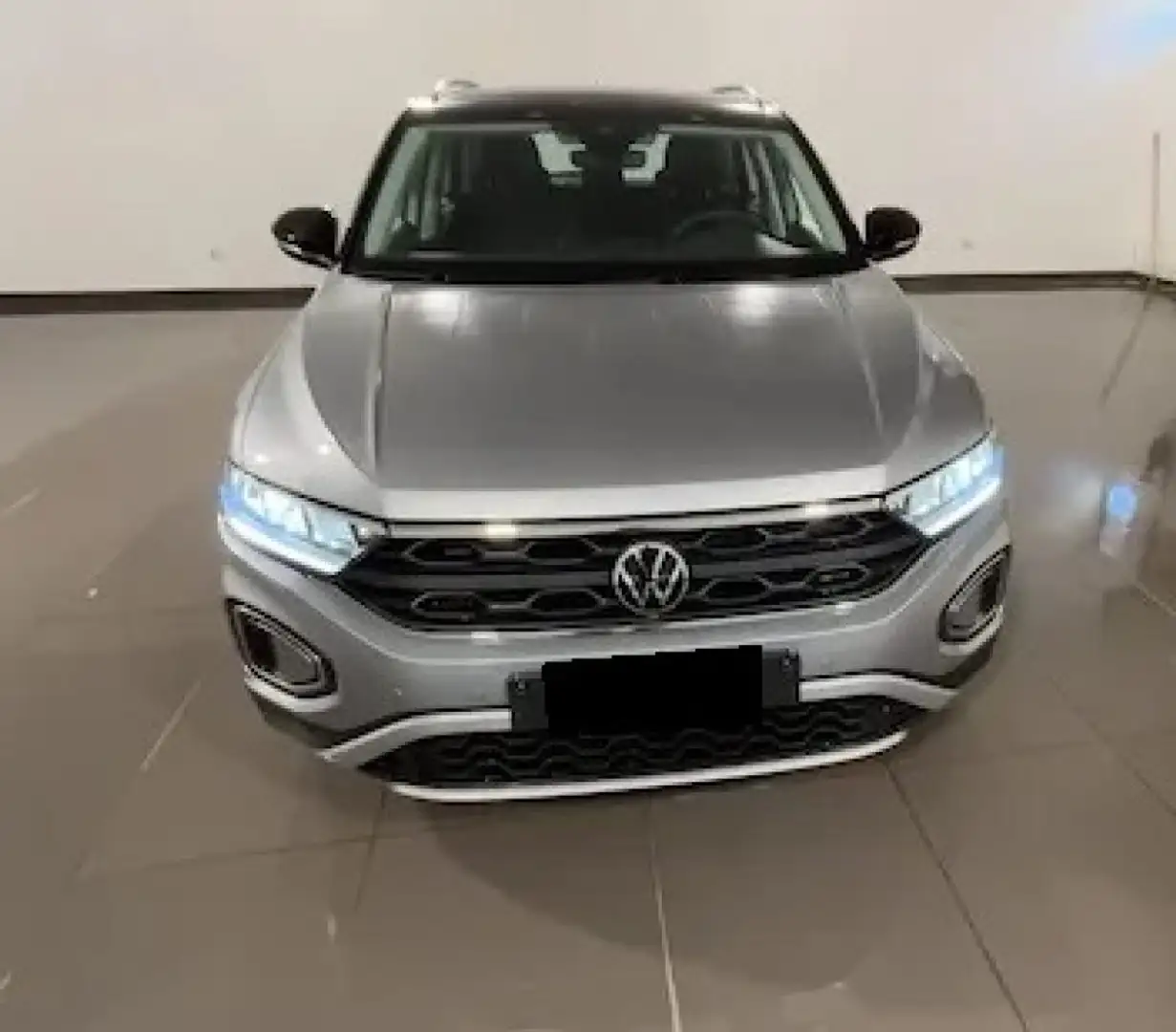 Volkswagen T-Roc 2.0 TDI SCR 150 CV DSG Life Gris - 2