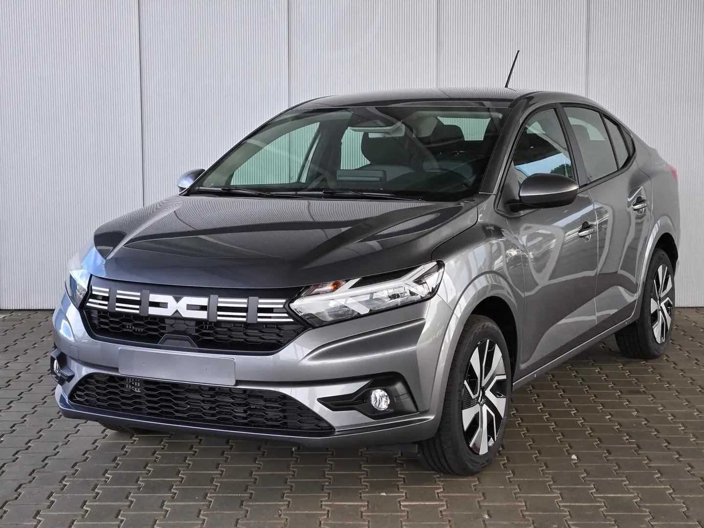 Dacia Logan EXPRESSION TCe 90 / NAVI / Carplay / LED / Tempoma Grau - 1