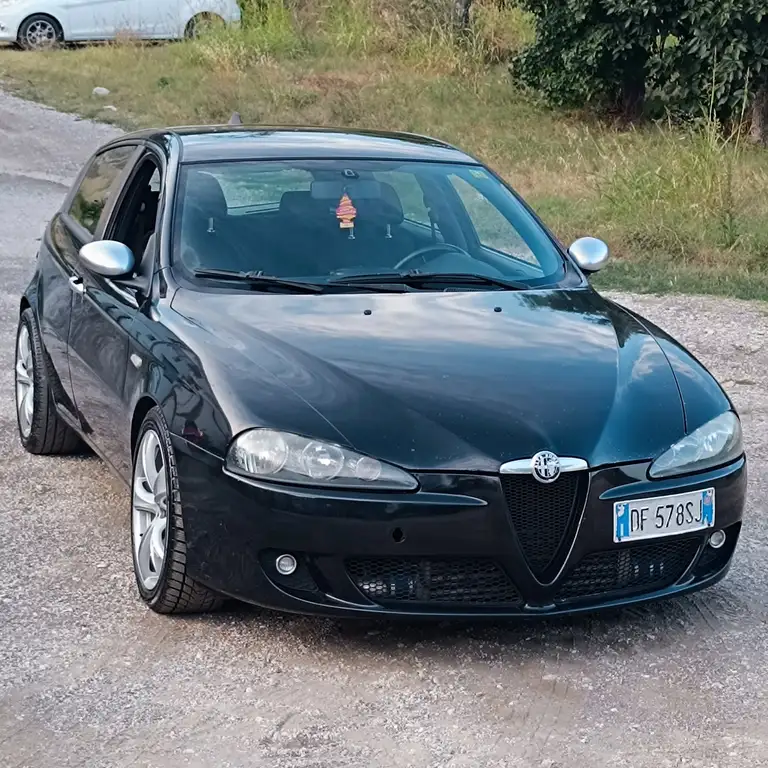 Alfa Romeo 147 2007 из Европы — купить под ключ