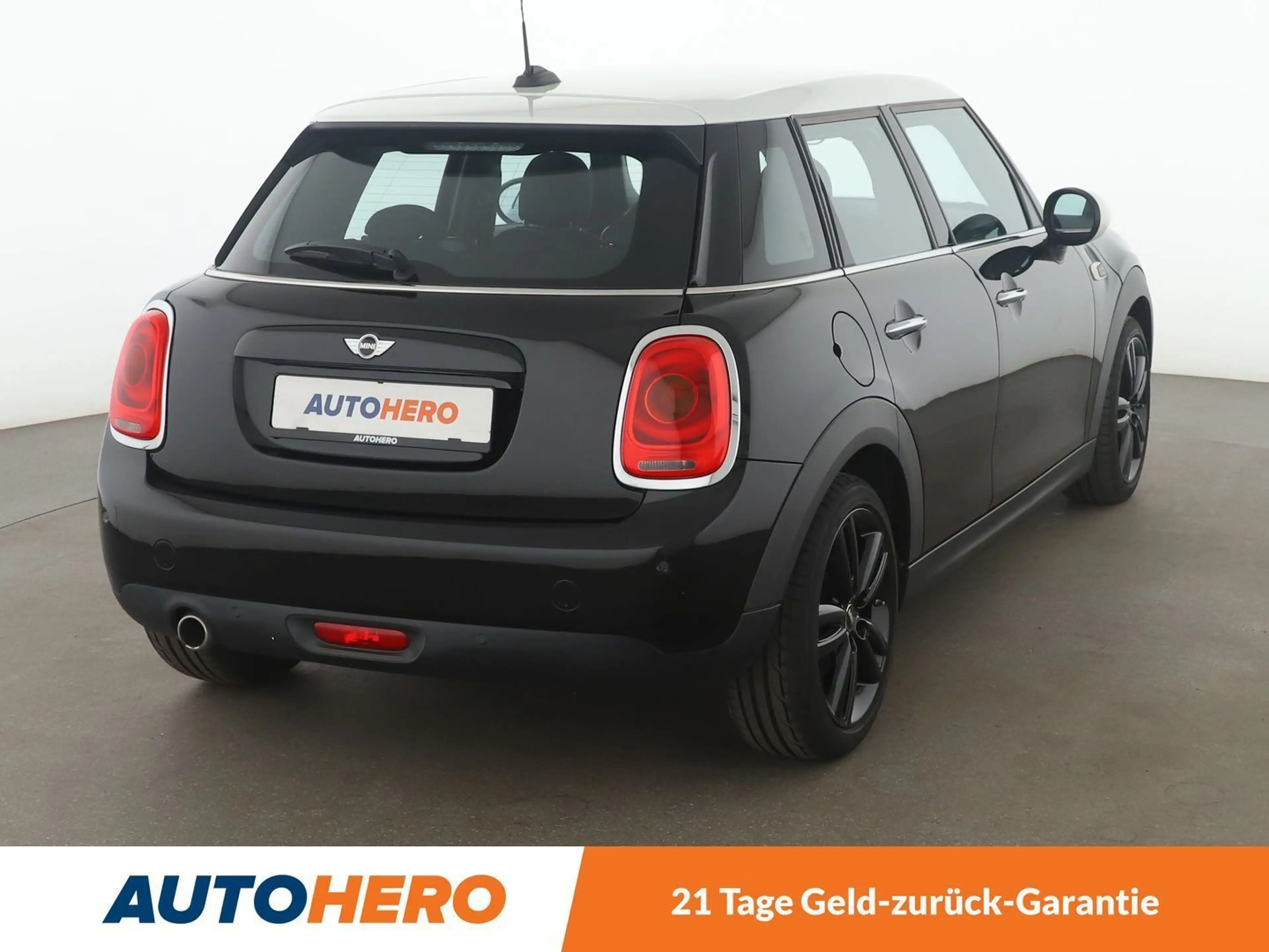 MINI Cooper D Cooper D*NAVI*TEMPO*PDC*SHZ*KLIMA*GARANTIE* — photo 6