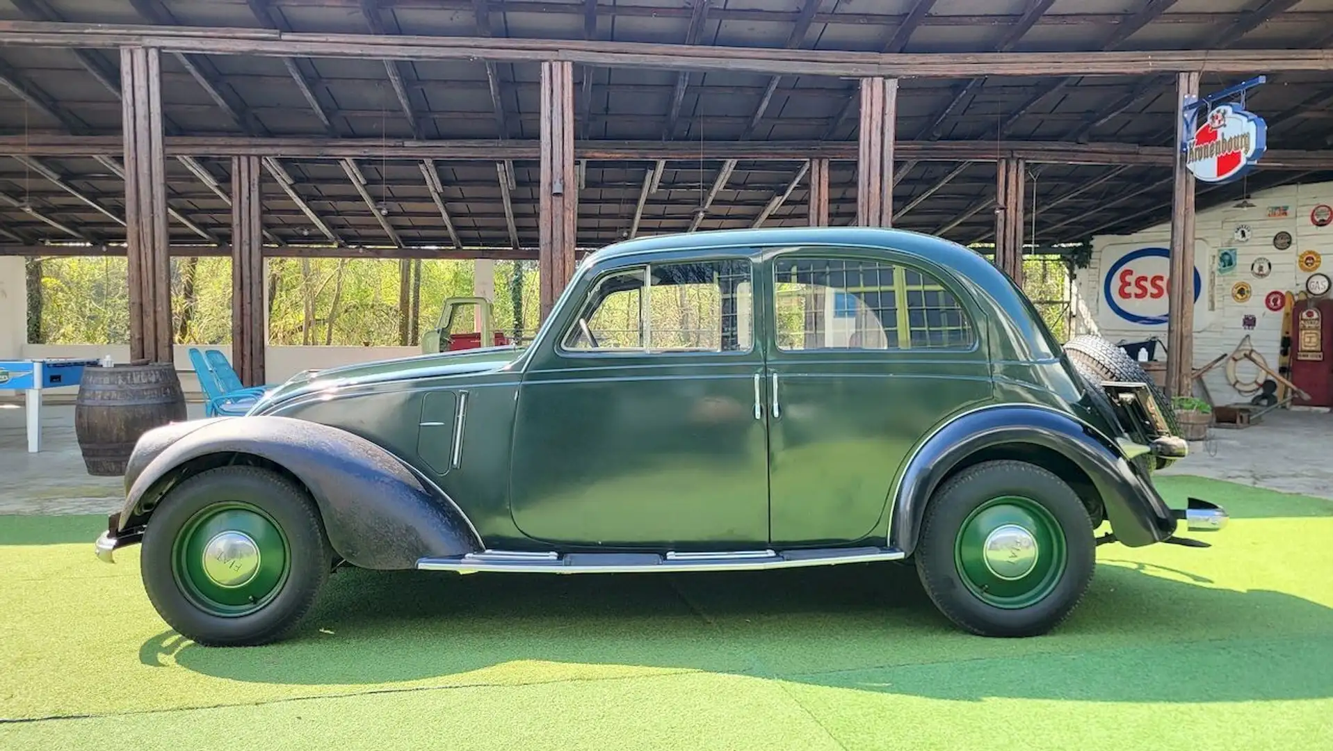 Fiat 1500 A Berlina “Aerodinamica“ Verde - 2
