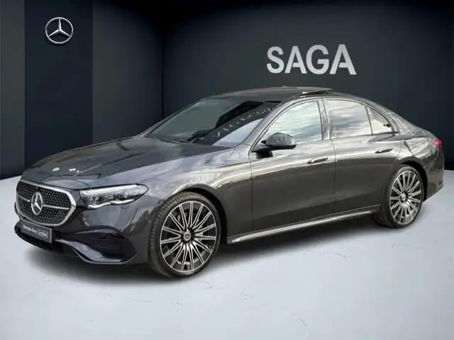 Mercedes-Benz E 200 Berline AMG Pack Night HyperScreen Pano