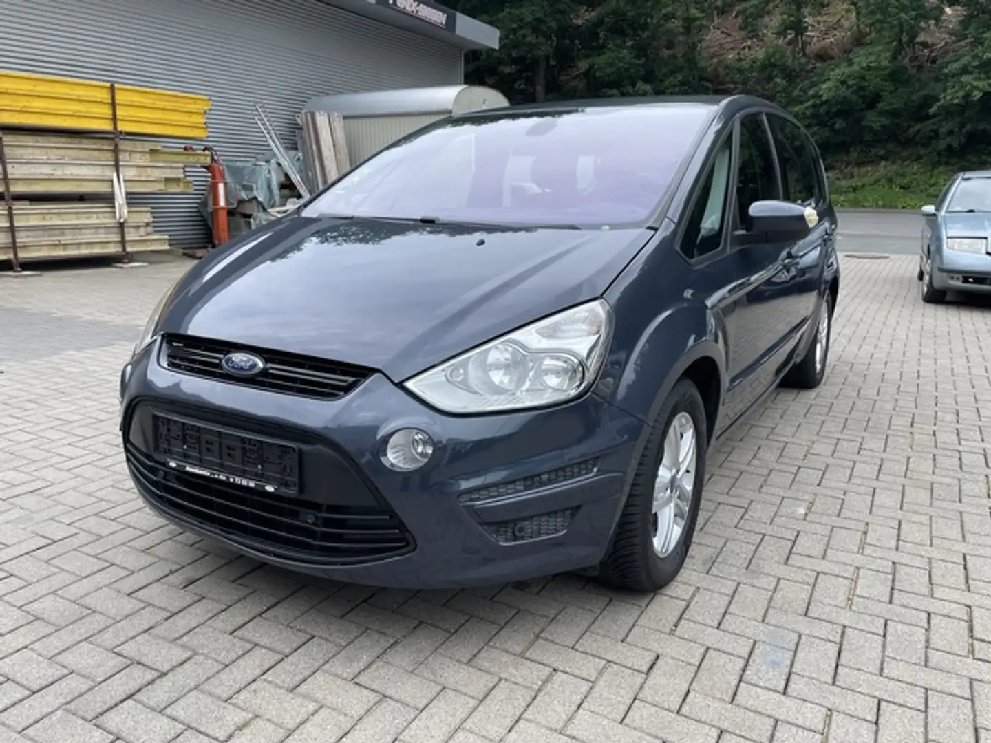 Ford S-Max 1.6 TDCi Titanium Grijs - 1