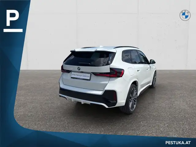 BMW X1 view 4