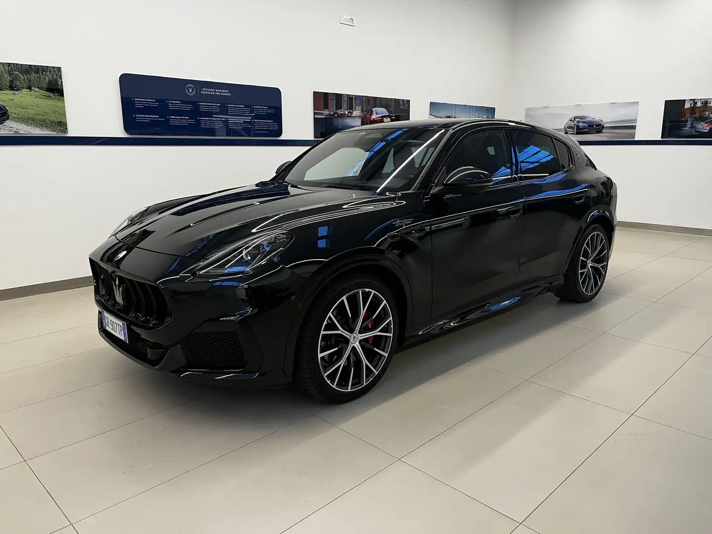 Maserati Grecale Grecale V6 530 CV AWD Trofeo Nero - 1