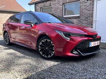 SW Hybrid 1.8 GR Sport GPF e-CVT