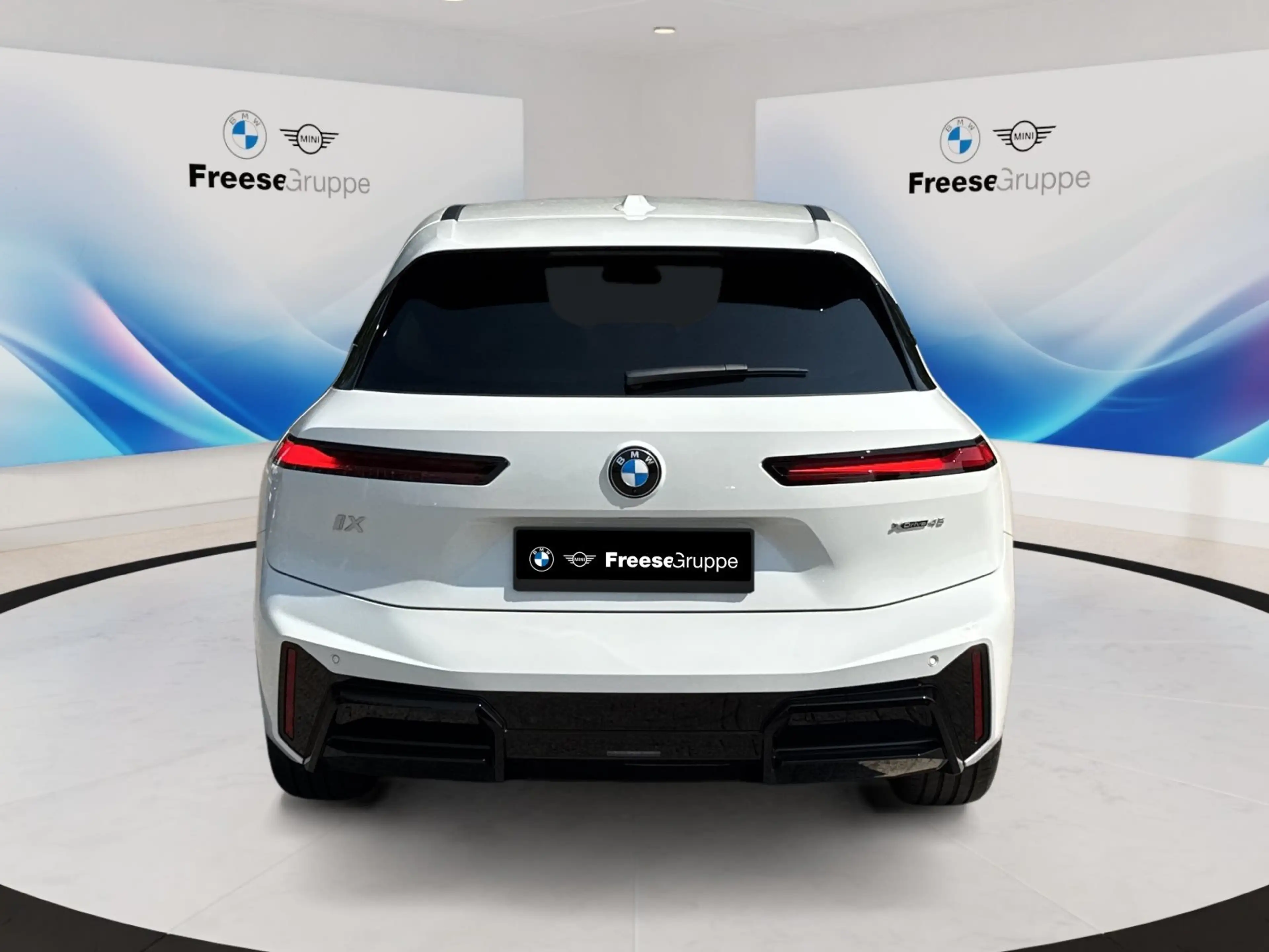 BMW iX xDrive45 0.25% UVP: 99.320€ — photo 5