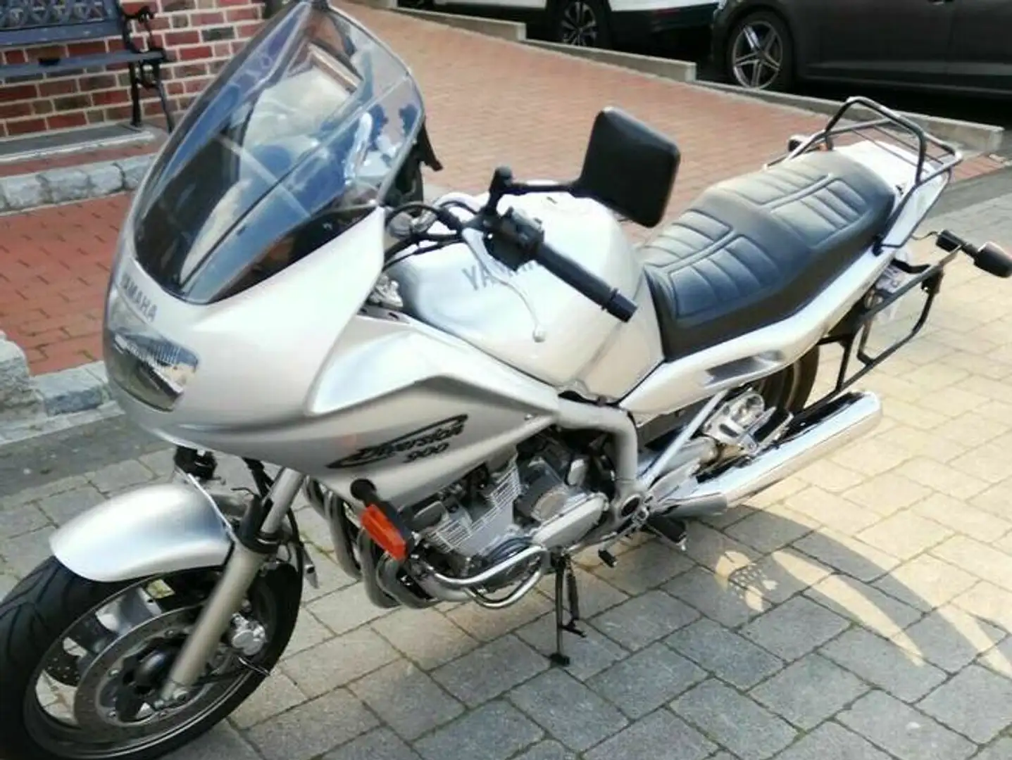 Yamaha XJ 900 Diversion Argento - 1