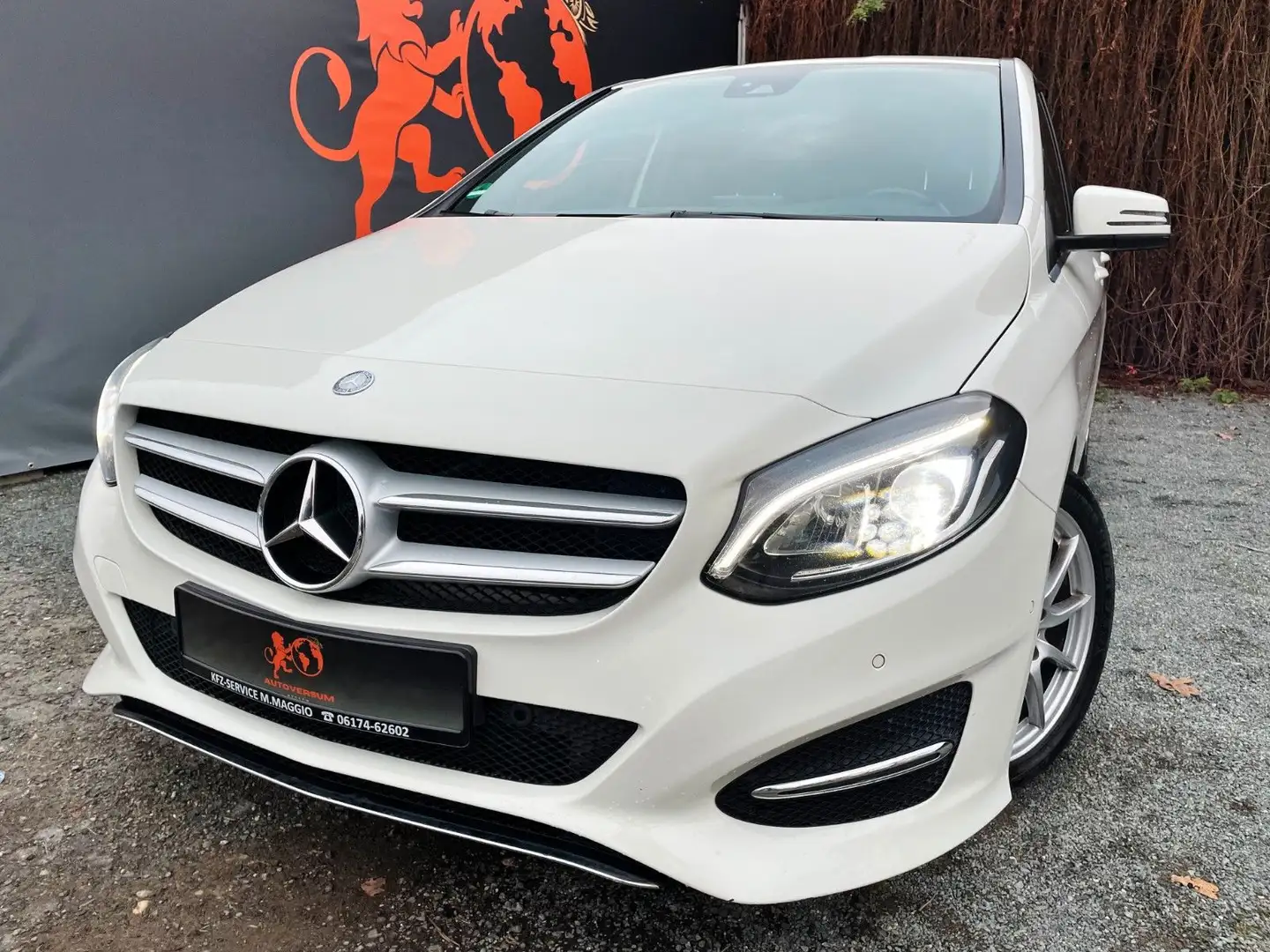 Mercedes-Benz B 220 #4MATIC#TÜV#SERVICE#NAVI#SHZ#HARMAN&KARDON Bianco - 1