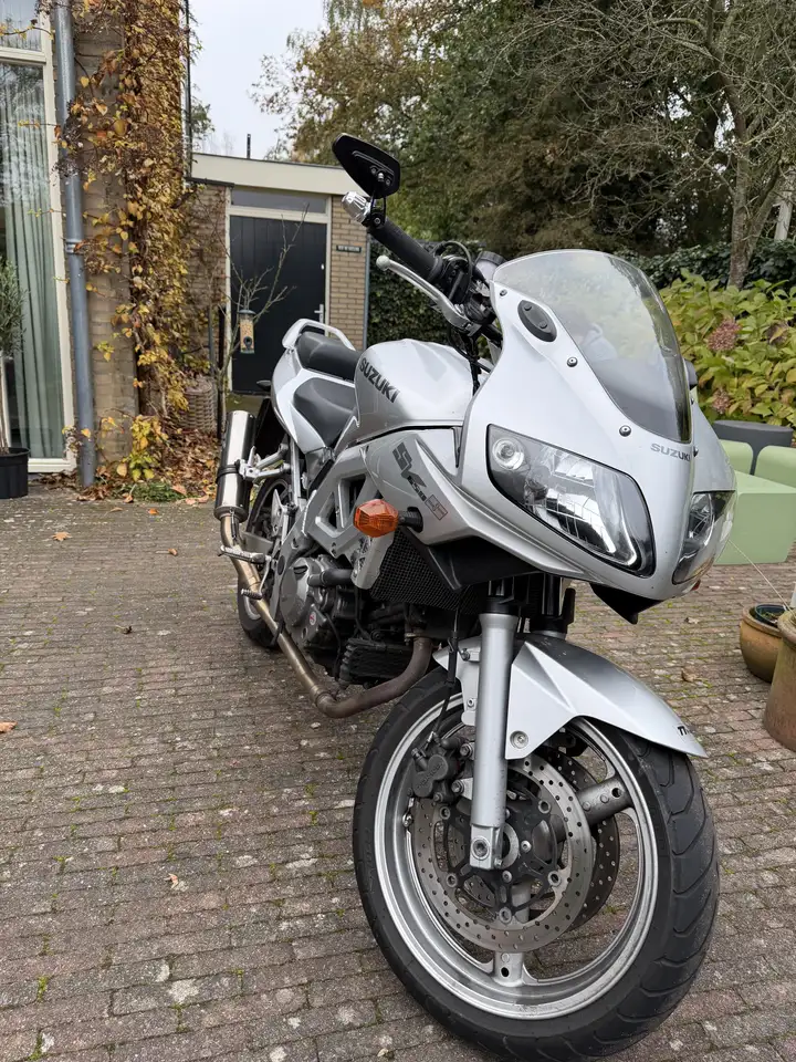 Suzuki SV 650