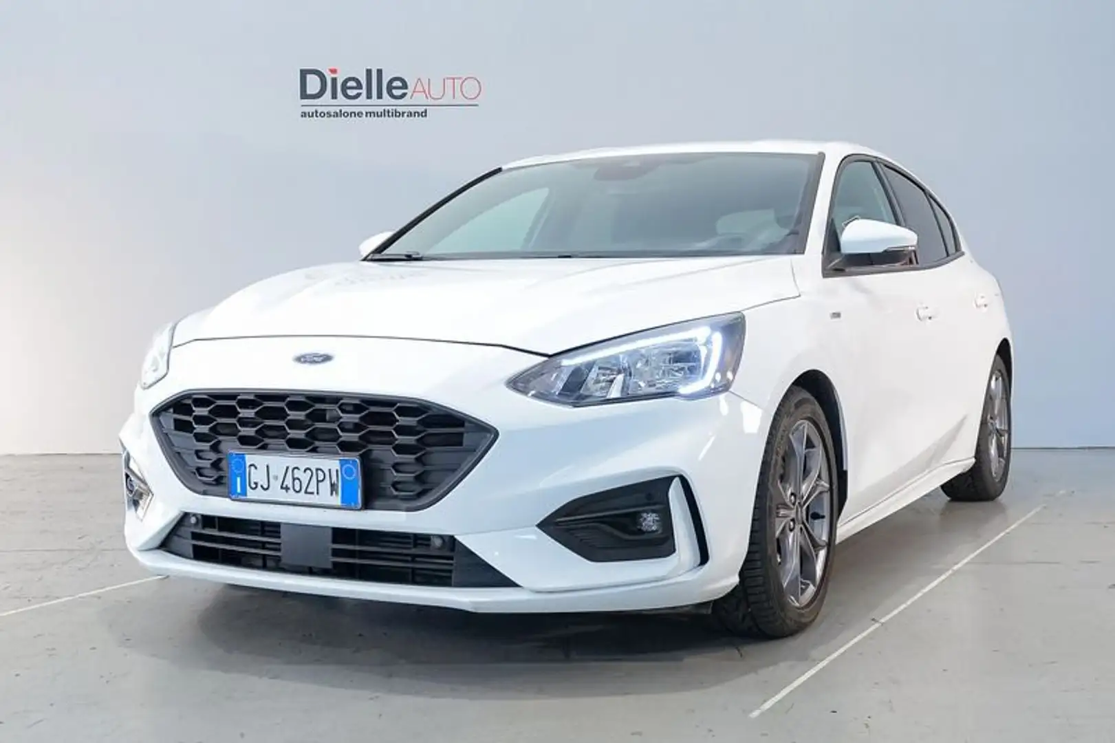 Ford Focus 1.0 EcoBoost Hybrid 125 CV 5p. ST Line Bianco - 1