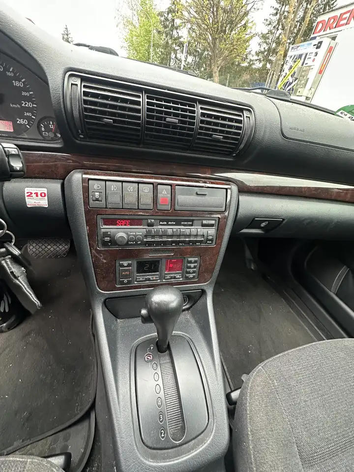 Audi A4 Avant 1.8 T, foto 6