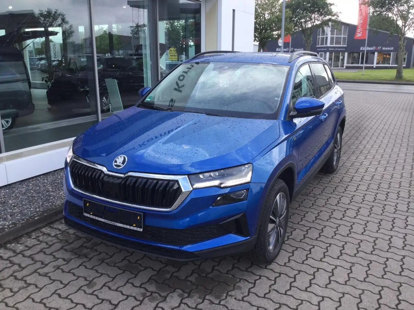 Skoda Karoq 1.5 TSI ACT DSG Selection "DRIVE" LED NAVI A Blau - 2