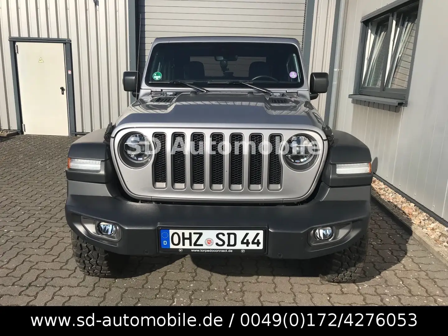 Jeep Wrangler 2.0 T-CGI Rubicon JL LEDER+LED+BESTOP Silber - 2