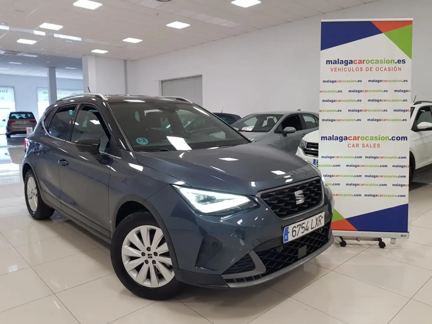 SEAT Arona 1.0 TSI S&S FR 110 Gris - 1