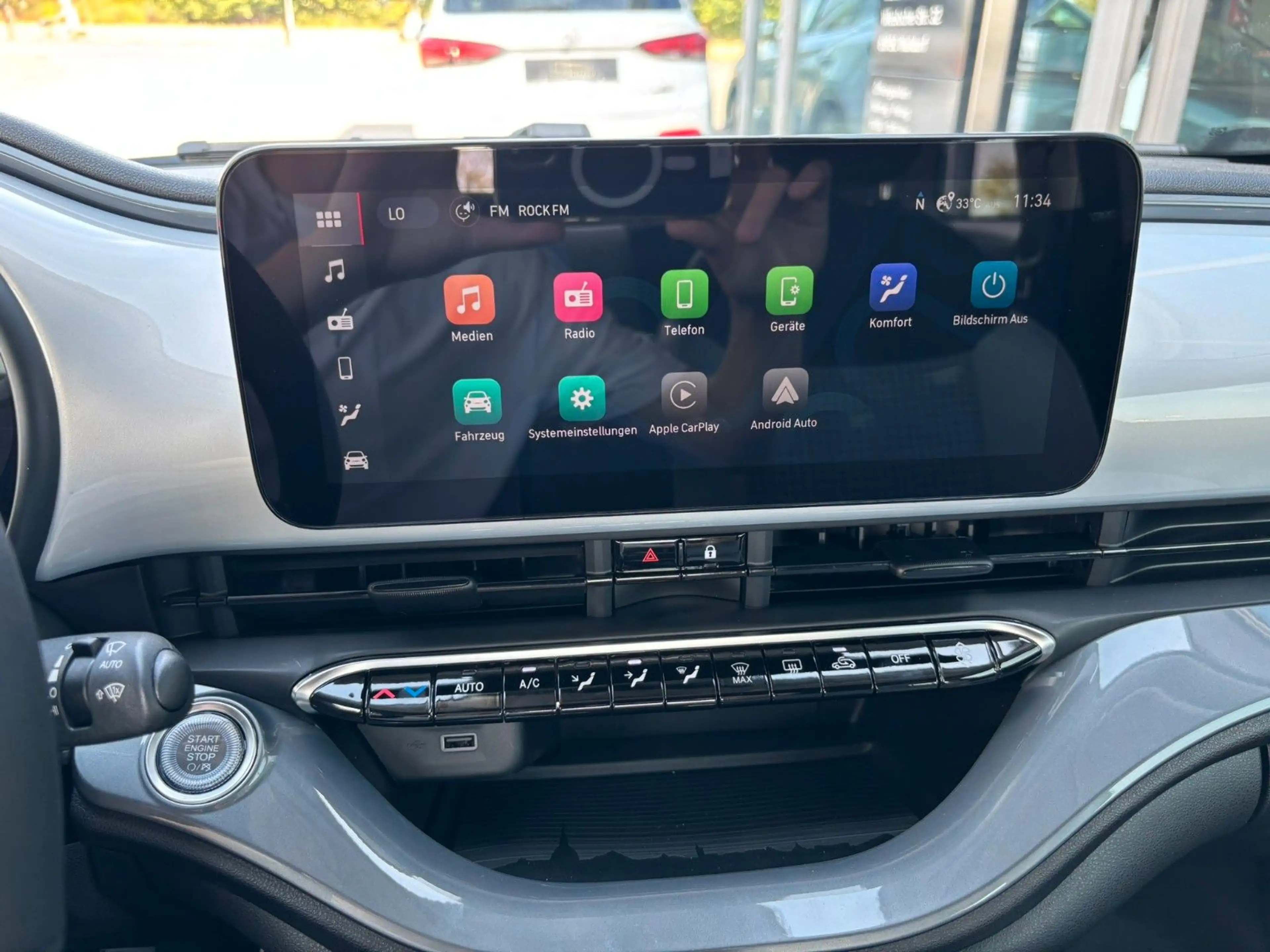 Fiat 500 Hybrid*Icon*Cabrio — photo 11